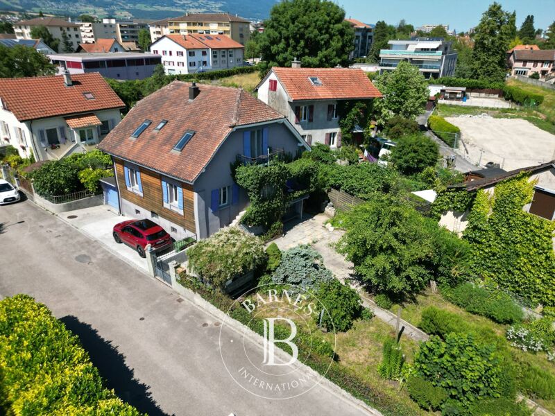 Venta, Villa Yverdon-les-Bains - picture 1