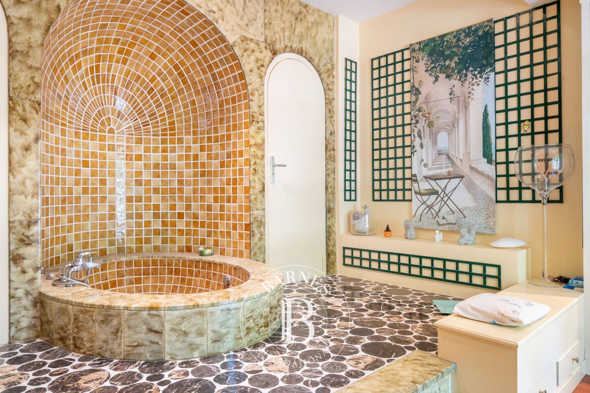 Ev Opio - picture 36