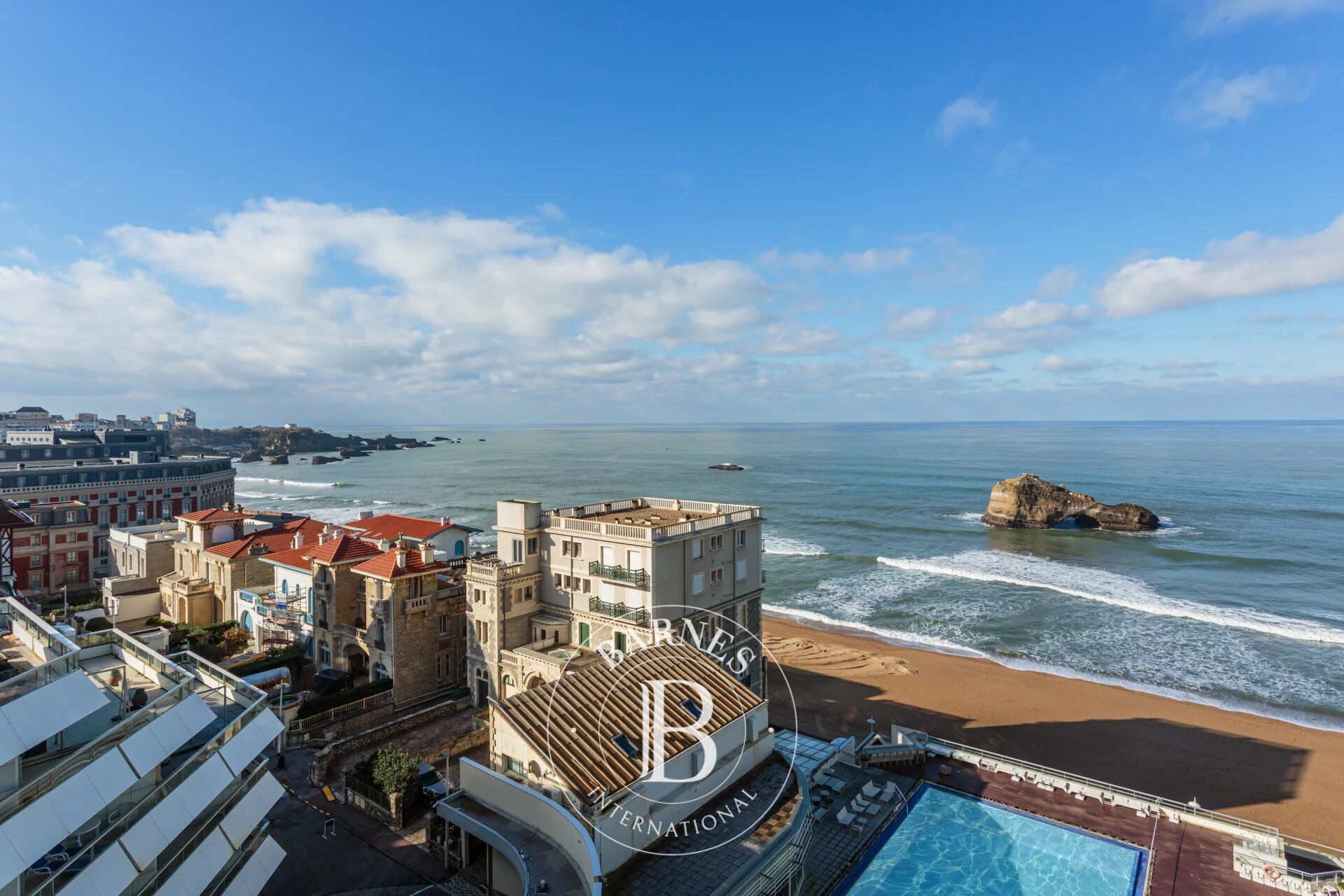 BIARRITZ MIRAMAR, APPARTEMENT DE 43 M² AVEC TERRASSE VUE MER - picture 3