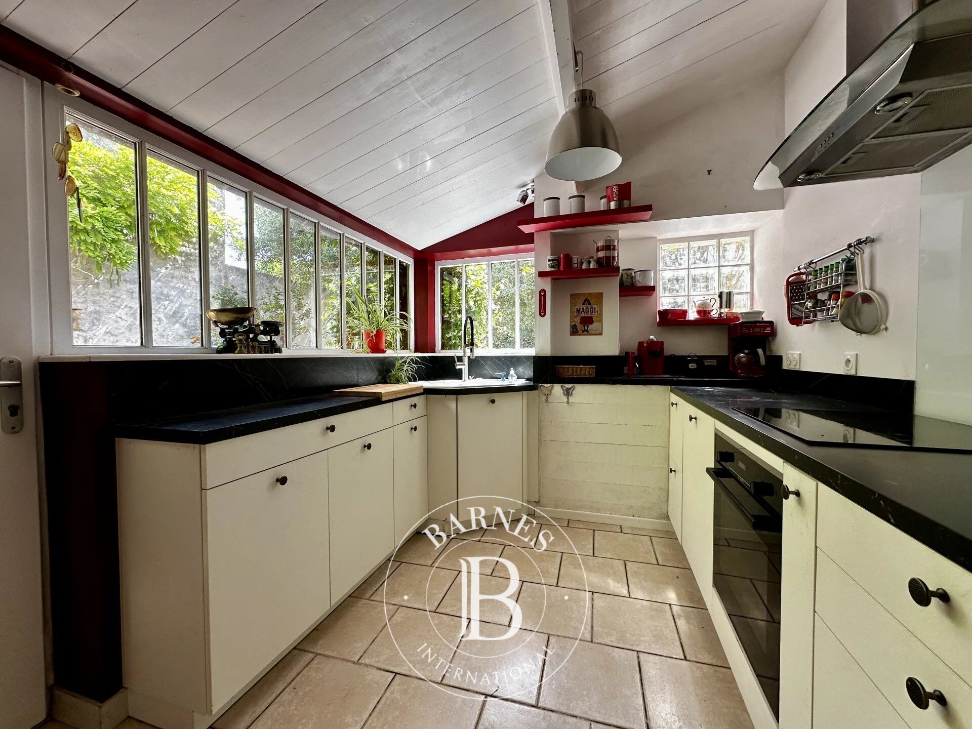 House for sale SainteMariedeRé 127m² 6 rooms 760 000€