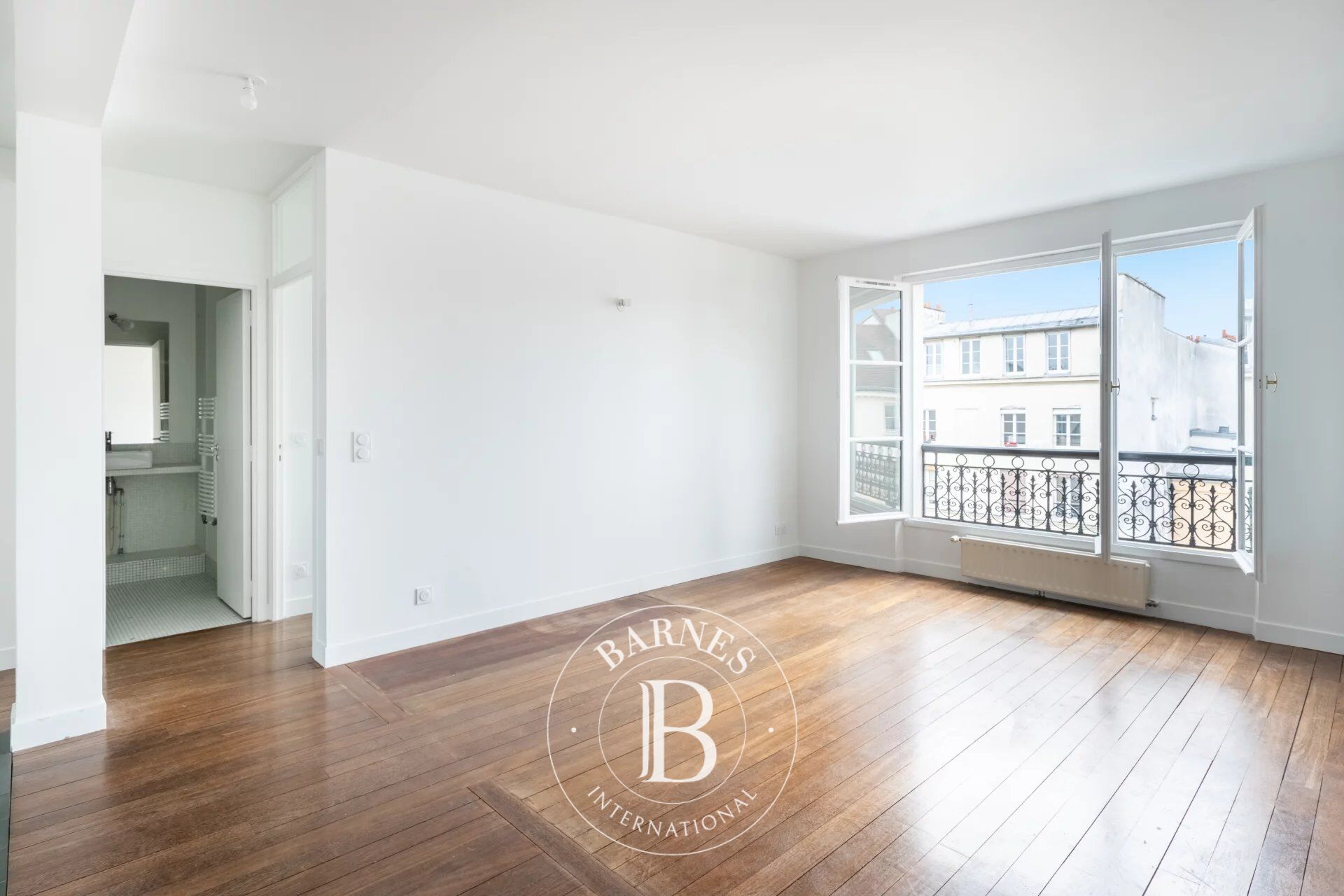 Piso Paris 3ème - picture 3