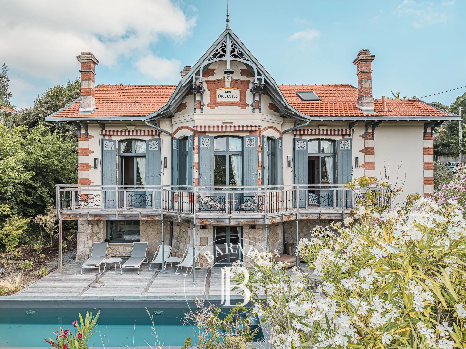 VILLA «LES FAUVETTES» AVEC PISCINE EN VILLE D’HIVER, ARCACHON - CAPACITÉ 8 PERSONNES - picture 1