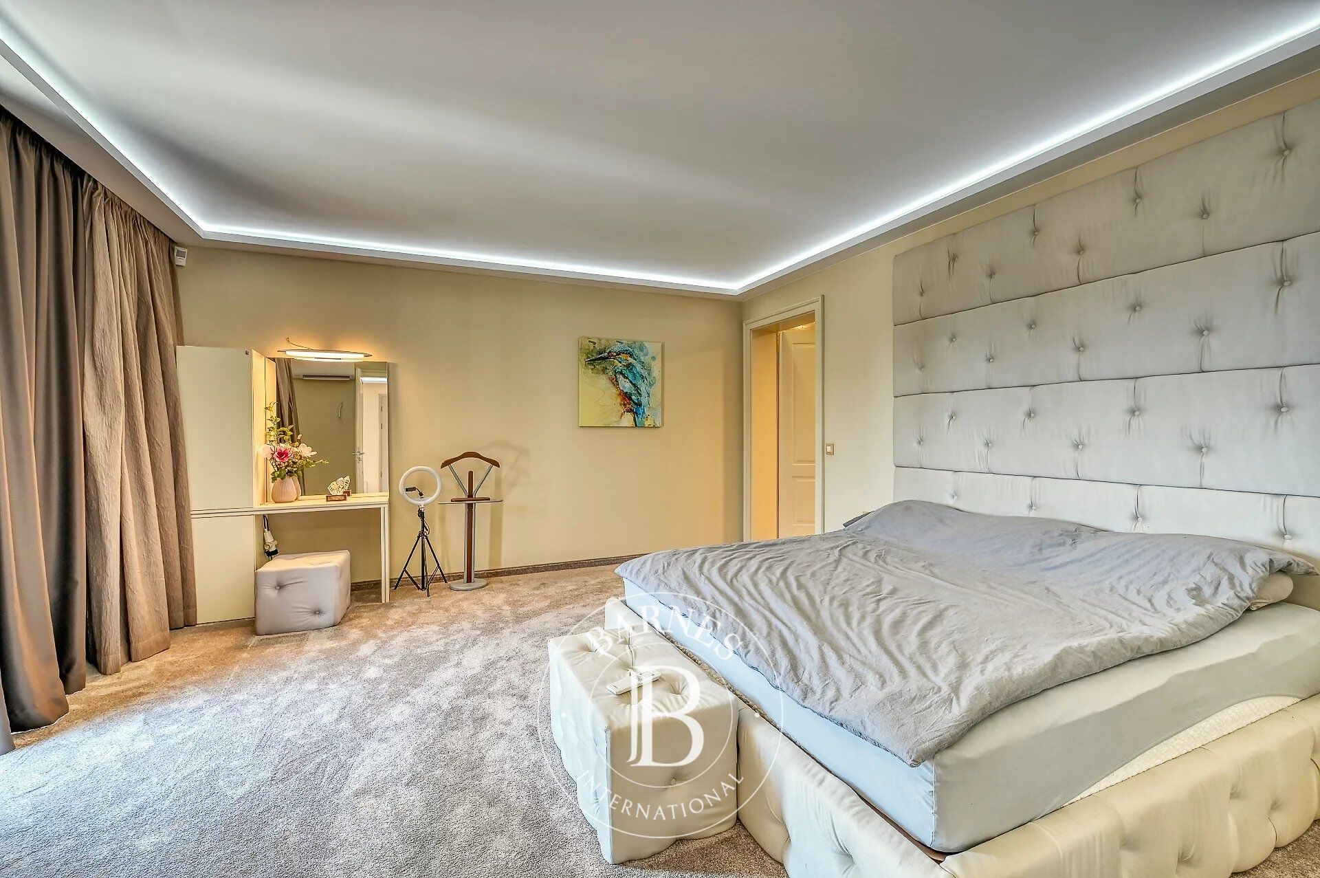 Penthouse Sofia - picture 4