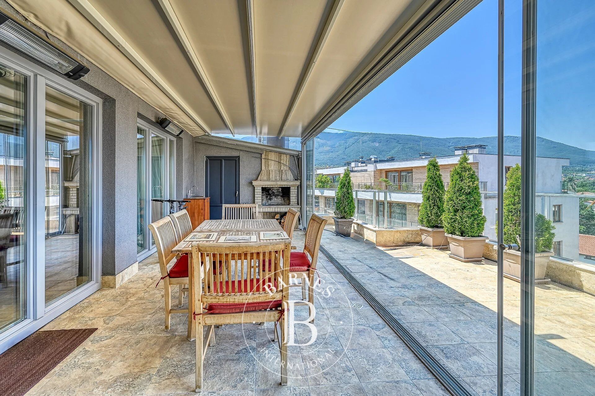 Penthouse Sofia - picture 9