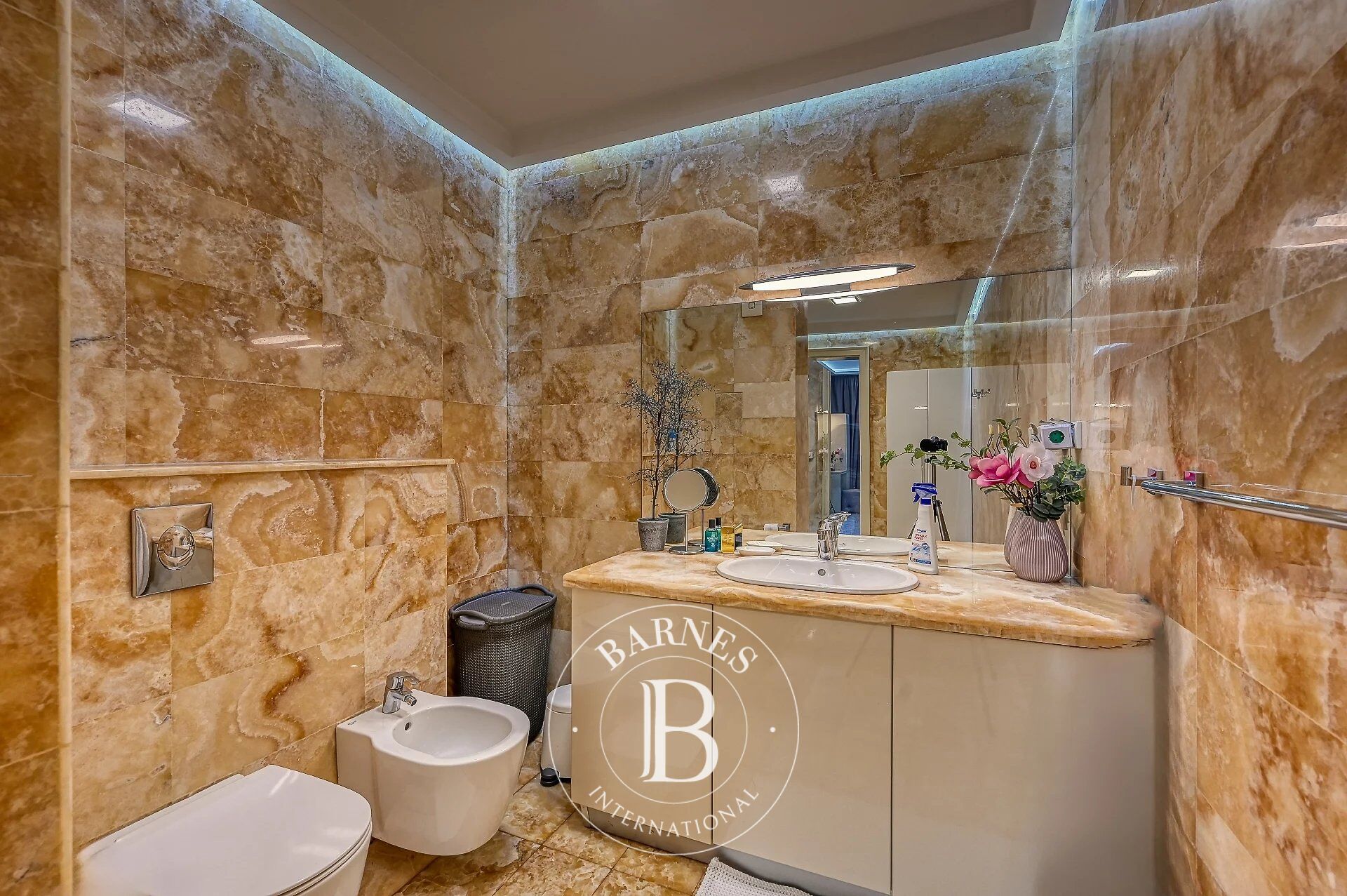 Penthouse Sofia - picture 14