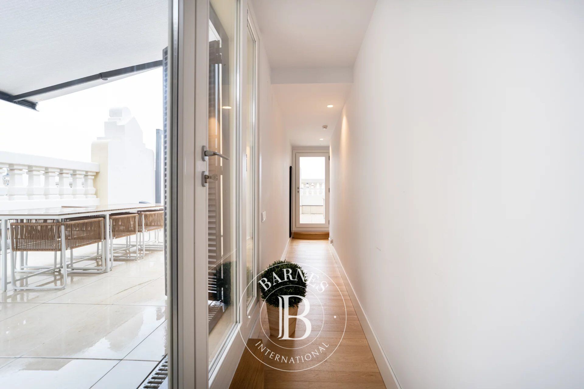 Penthouse Madrid - picture 9