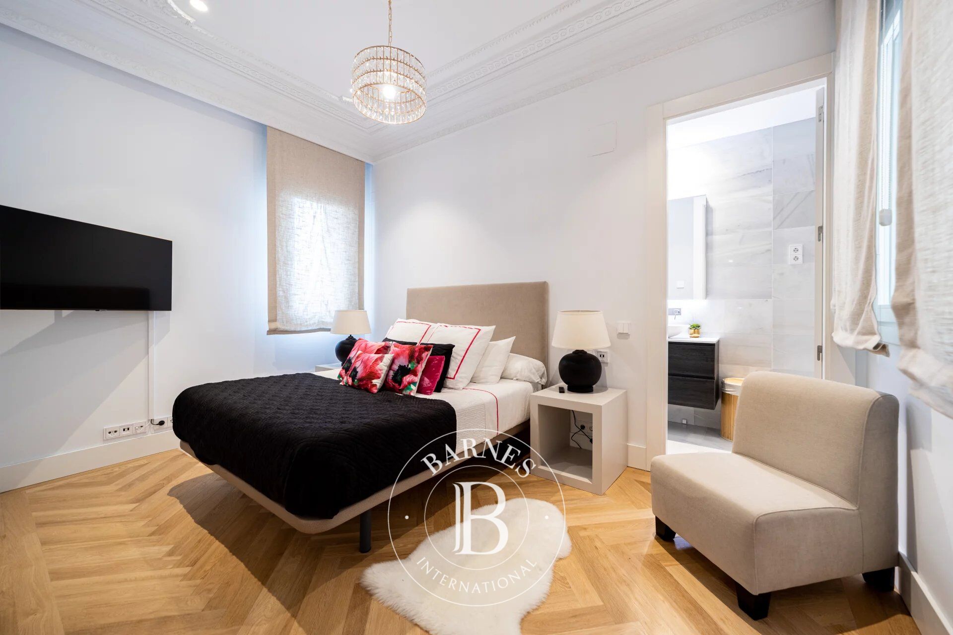 Penthouse Madrid - picture 14