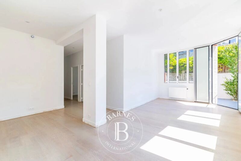 For Sale, Apartment Paris 19ème - picture 2