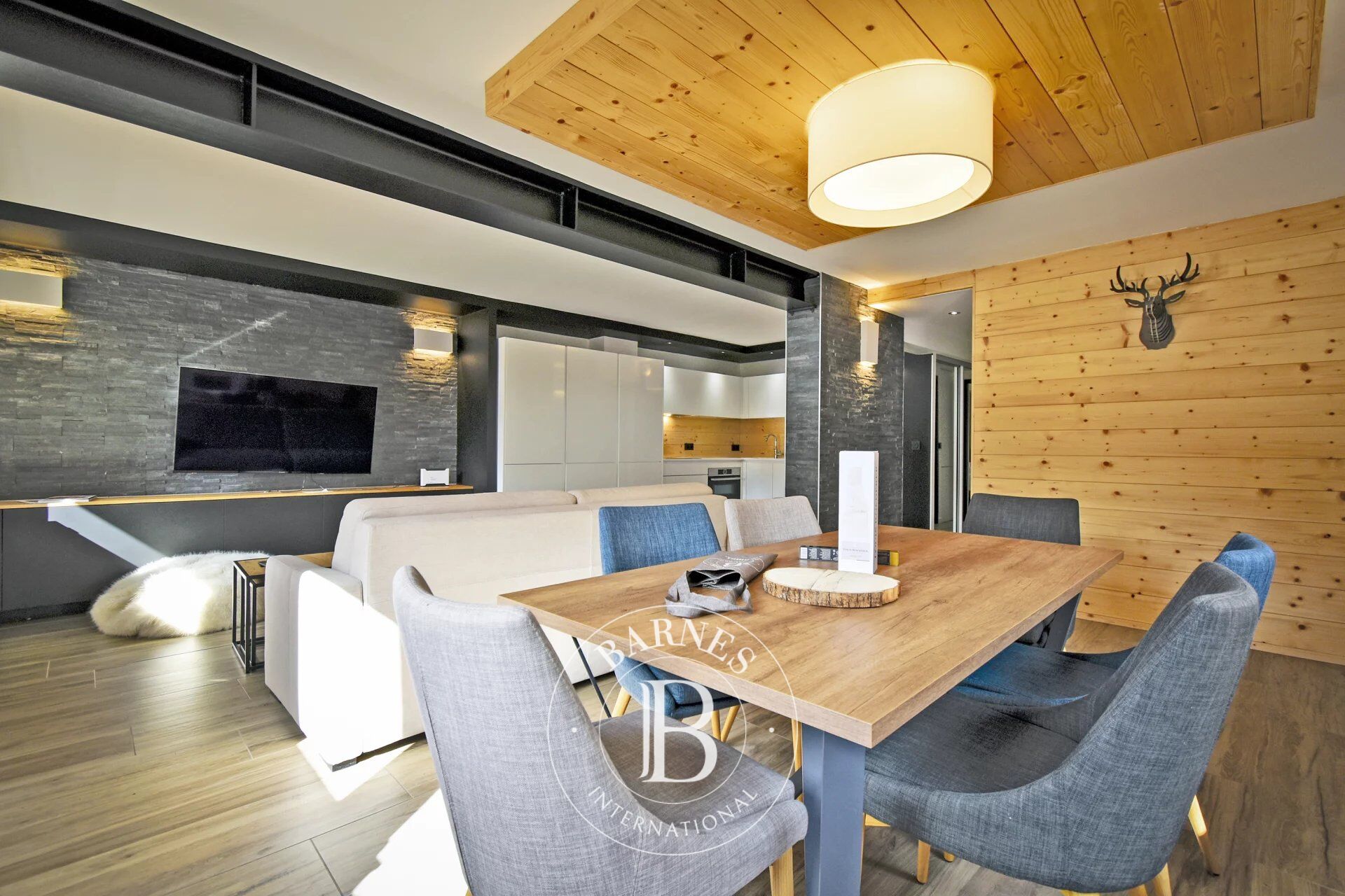 Chaleureux appartement au coeur de Méribel - picture 2