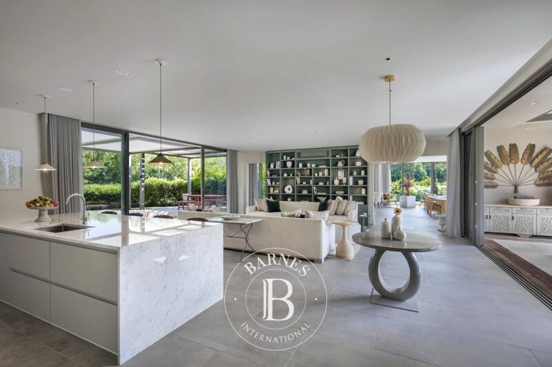 For Sale, Villa Beau Champ - picture 2