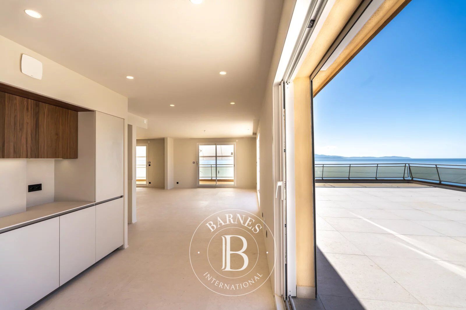 Ajaccio, Exclusivité, Penthouse type T6, 4 chambres vue panoramique mer - picture 1