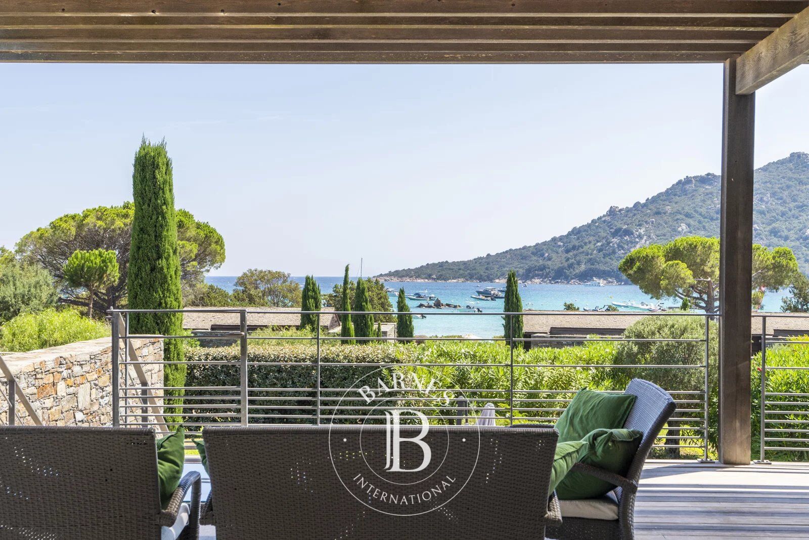 Santa Giulia - Walking distance to the beach - Villa 4 bedrooms - Sea view - picture 3