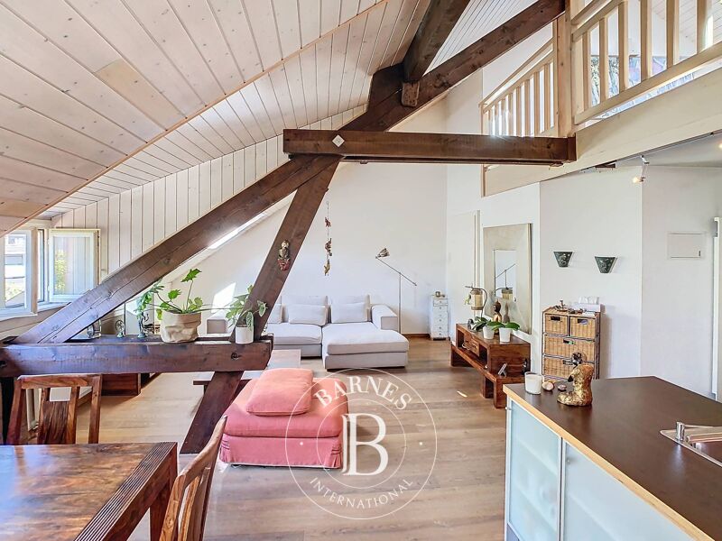 Attika Perly-Certoux