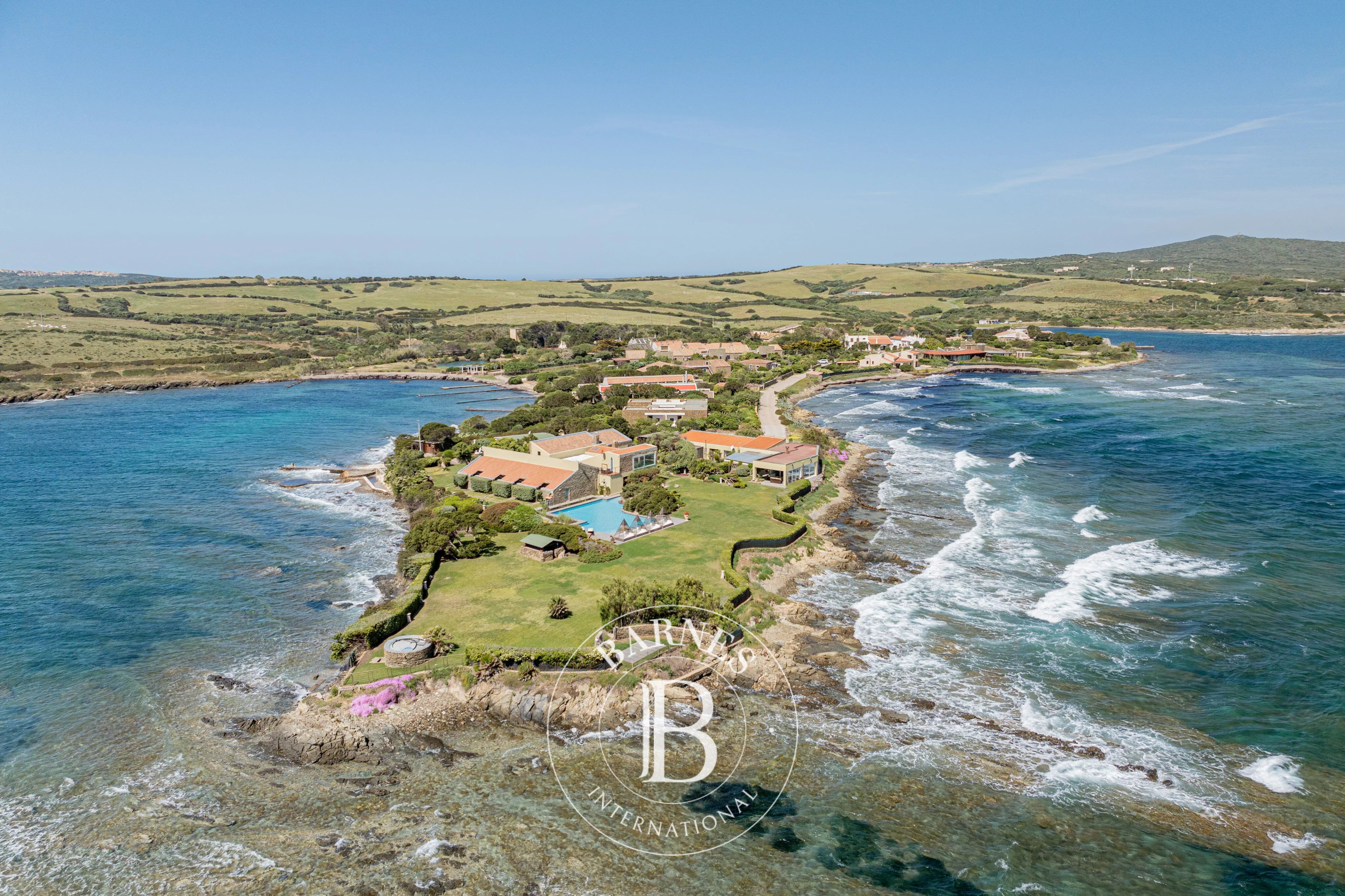 Villa Stintino - picture 1