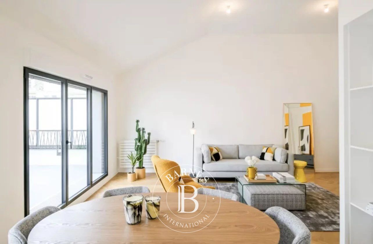 Apartment Suresnes - picture 1