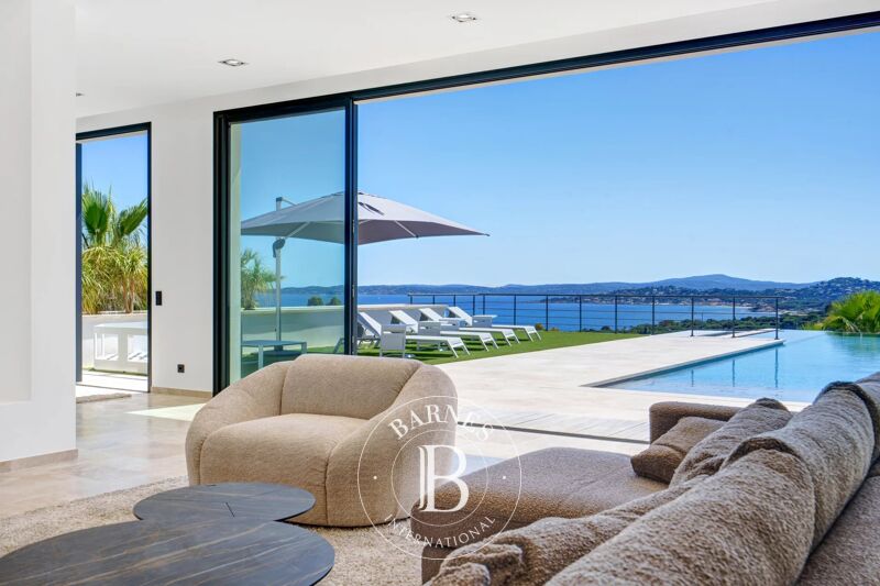 Venta, Villa Les Issambres - picture 1