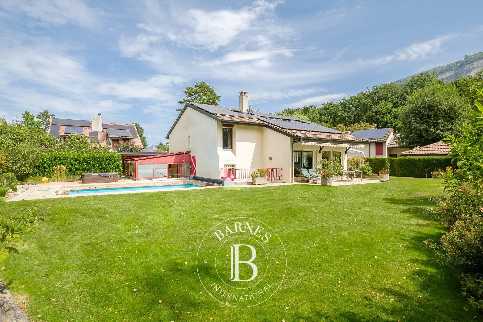 Villa Veyrier - picture 1