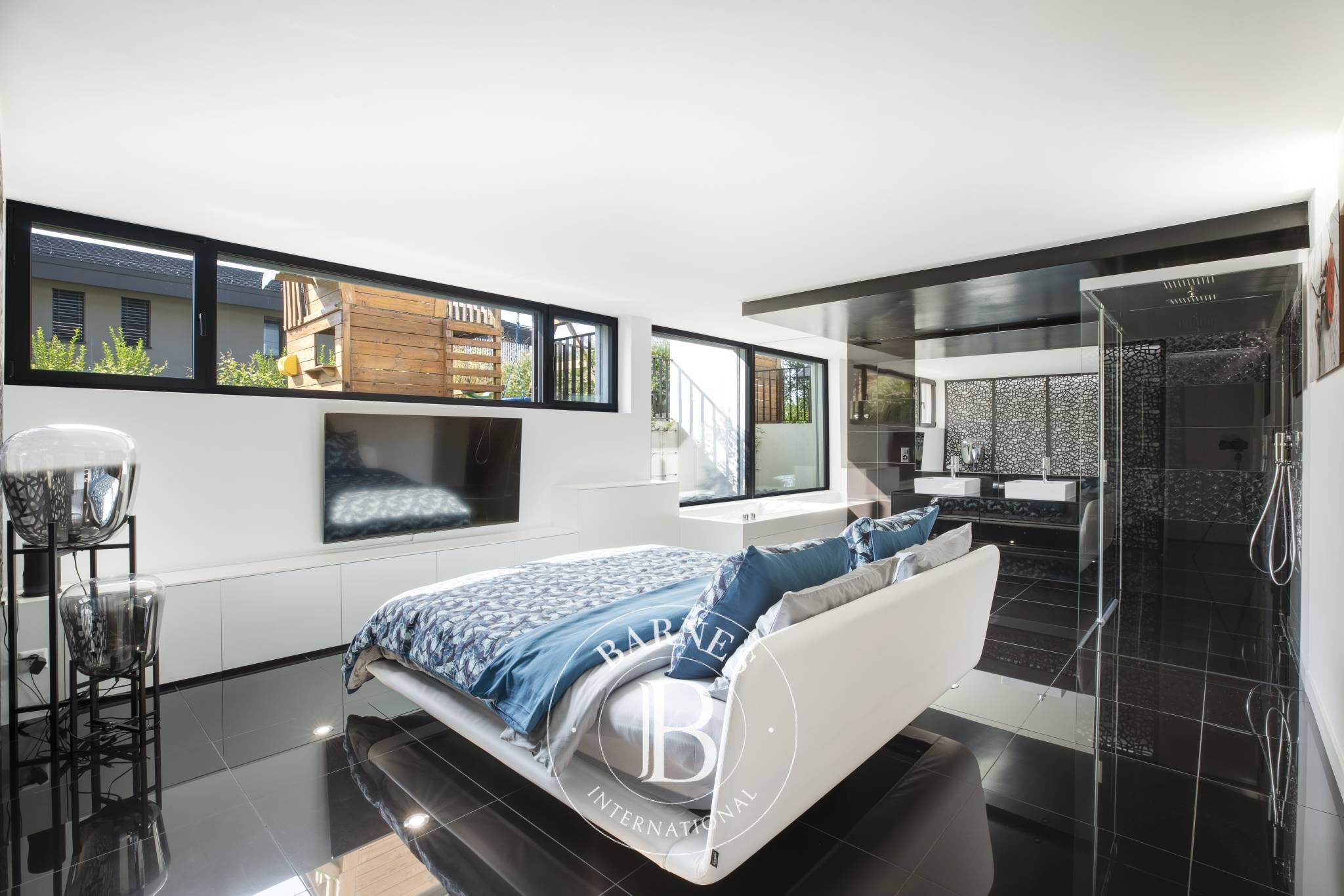 Zu verkaufen, Villa Gilly - picture 2