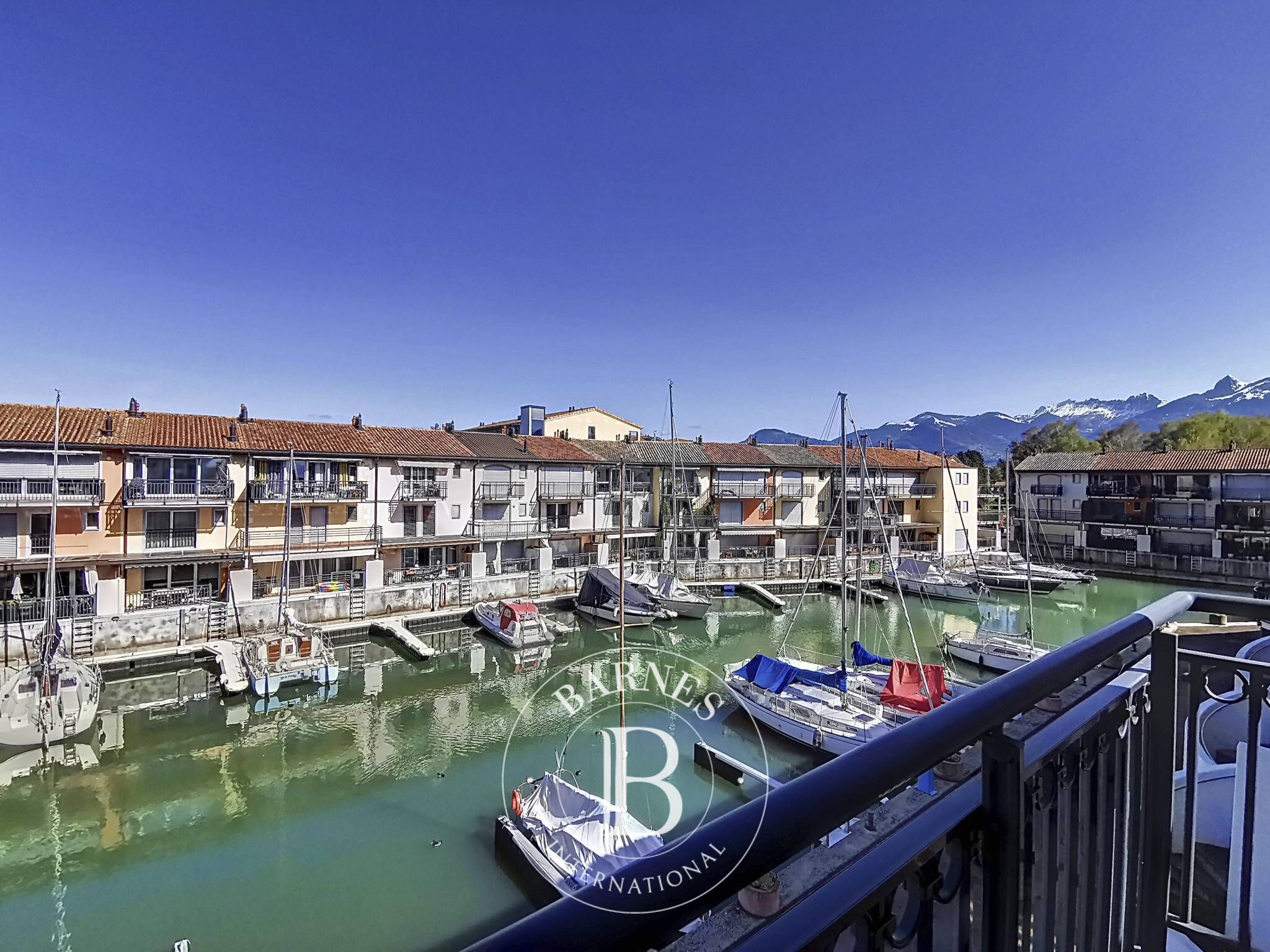 Daire Bouveret - picture 34