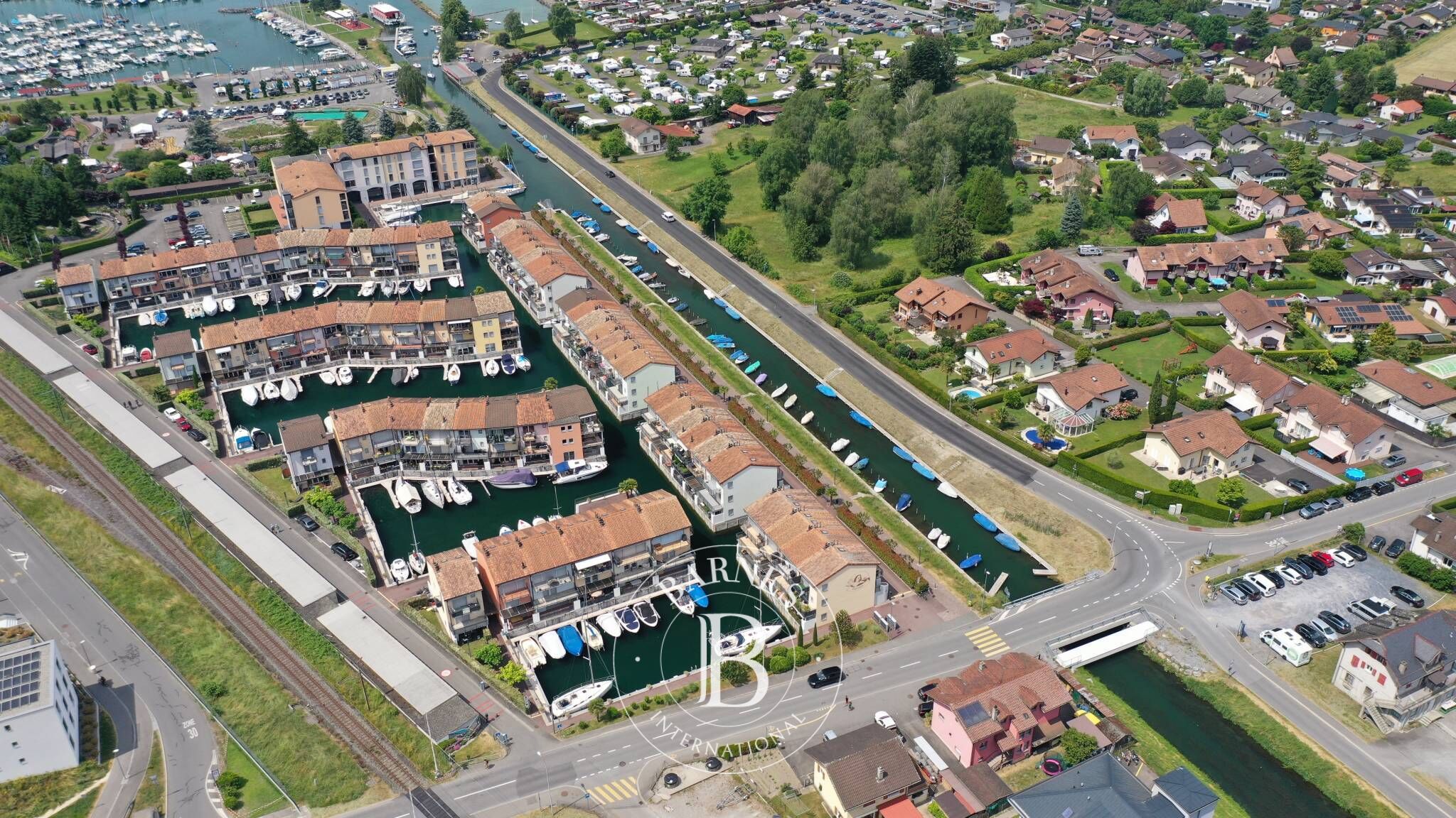 Daire Bouveret - picture 22