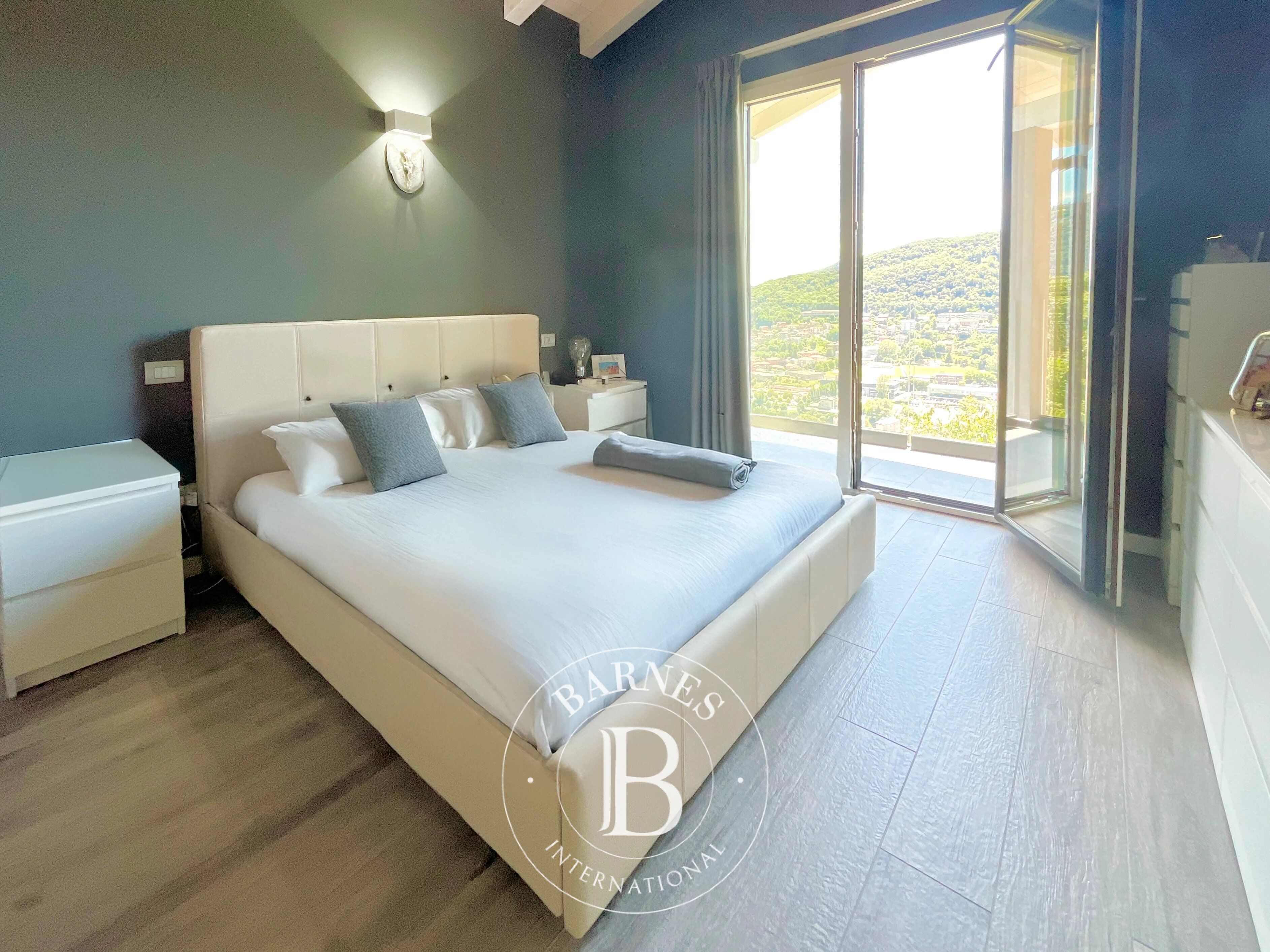 Villa Cernobbio - picture 7