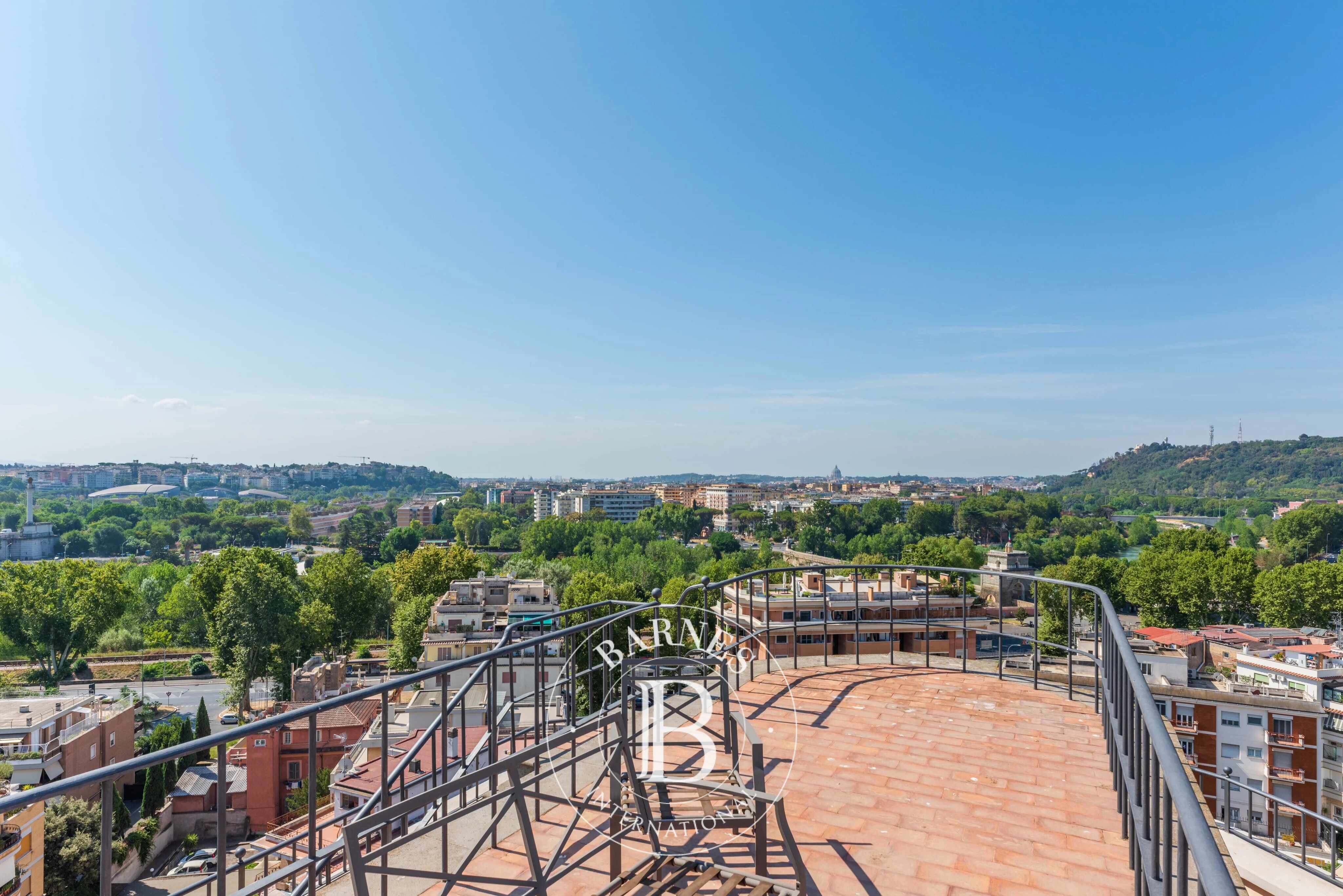 Penthouse Roma - picture 5