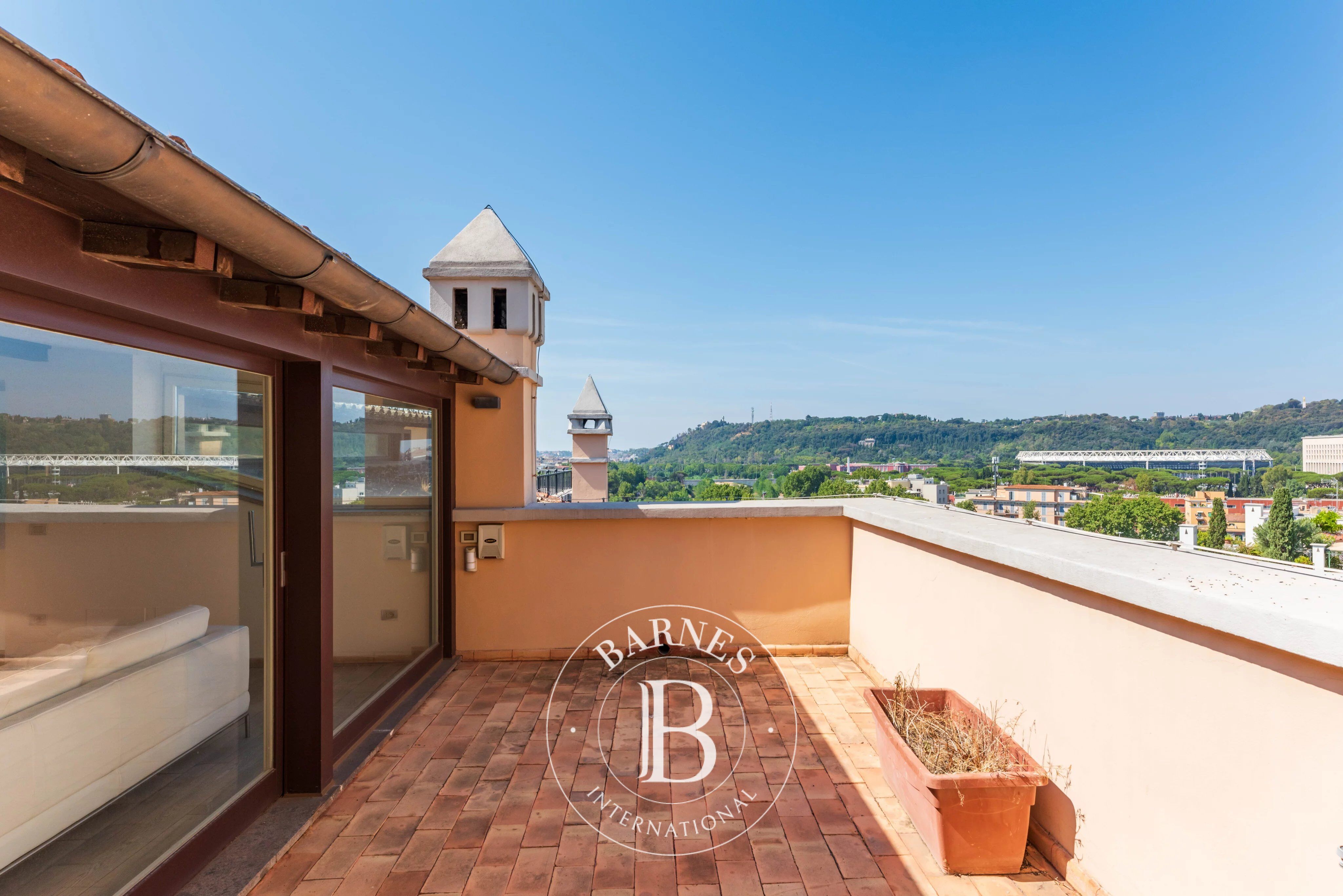 Penthouse Roma - picture 10