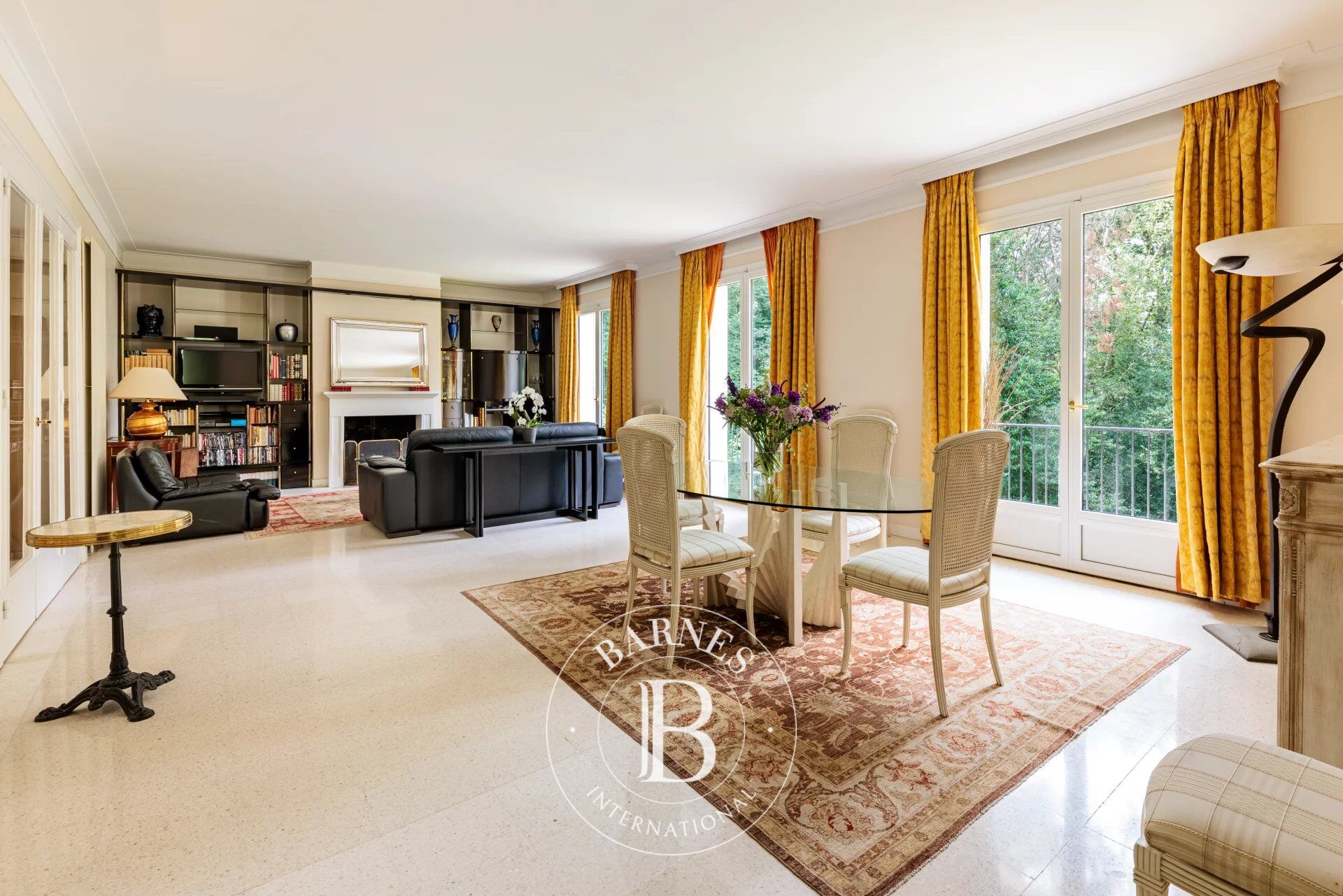 ORVAULT - Maison familiale avec jardin - picture 3