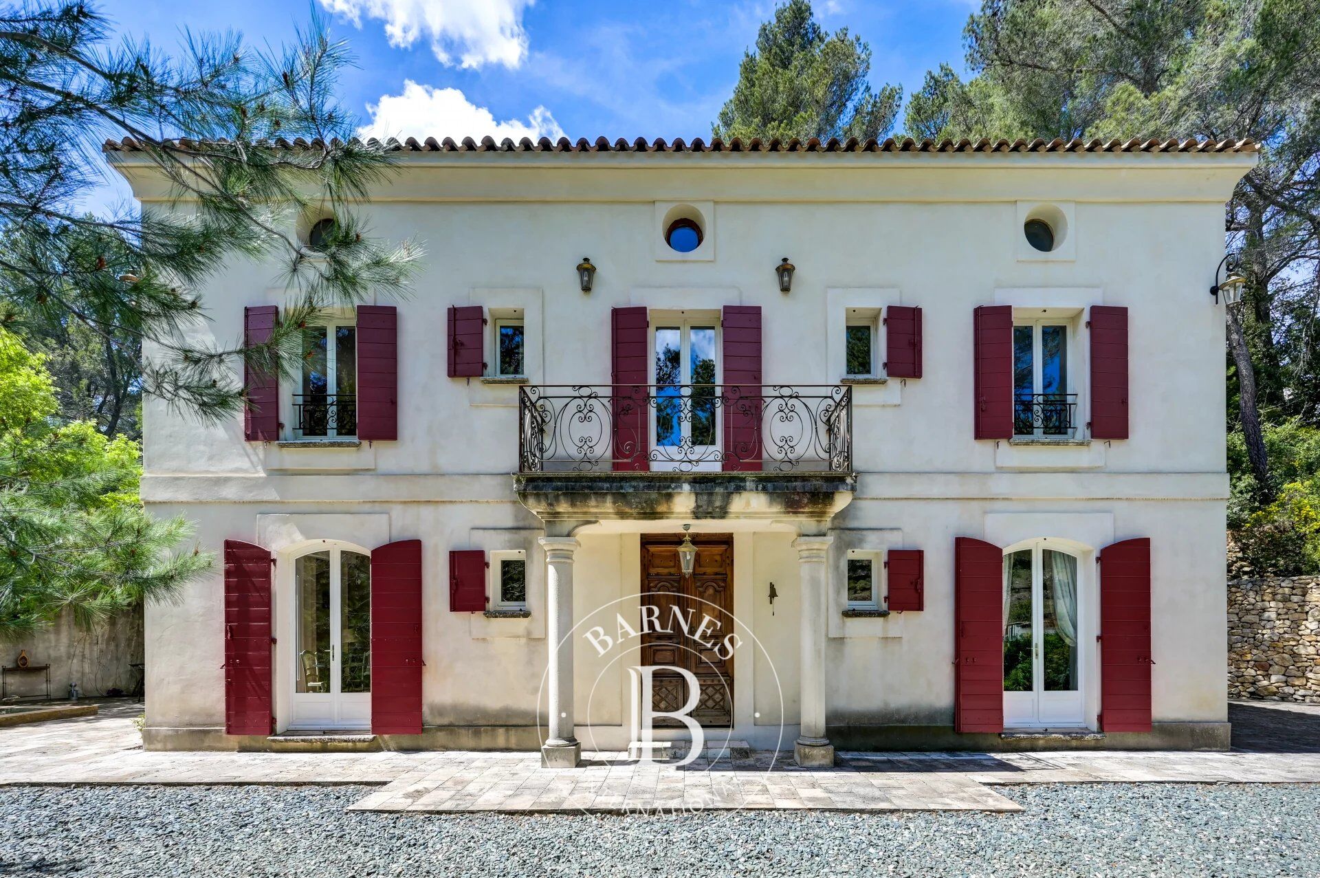 Casa Saint-Marc-Jaumegarde - picture 1