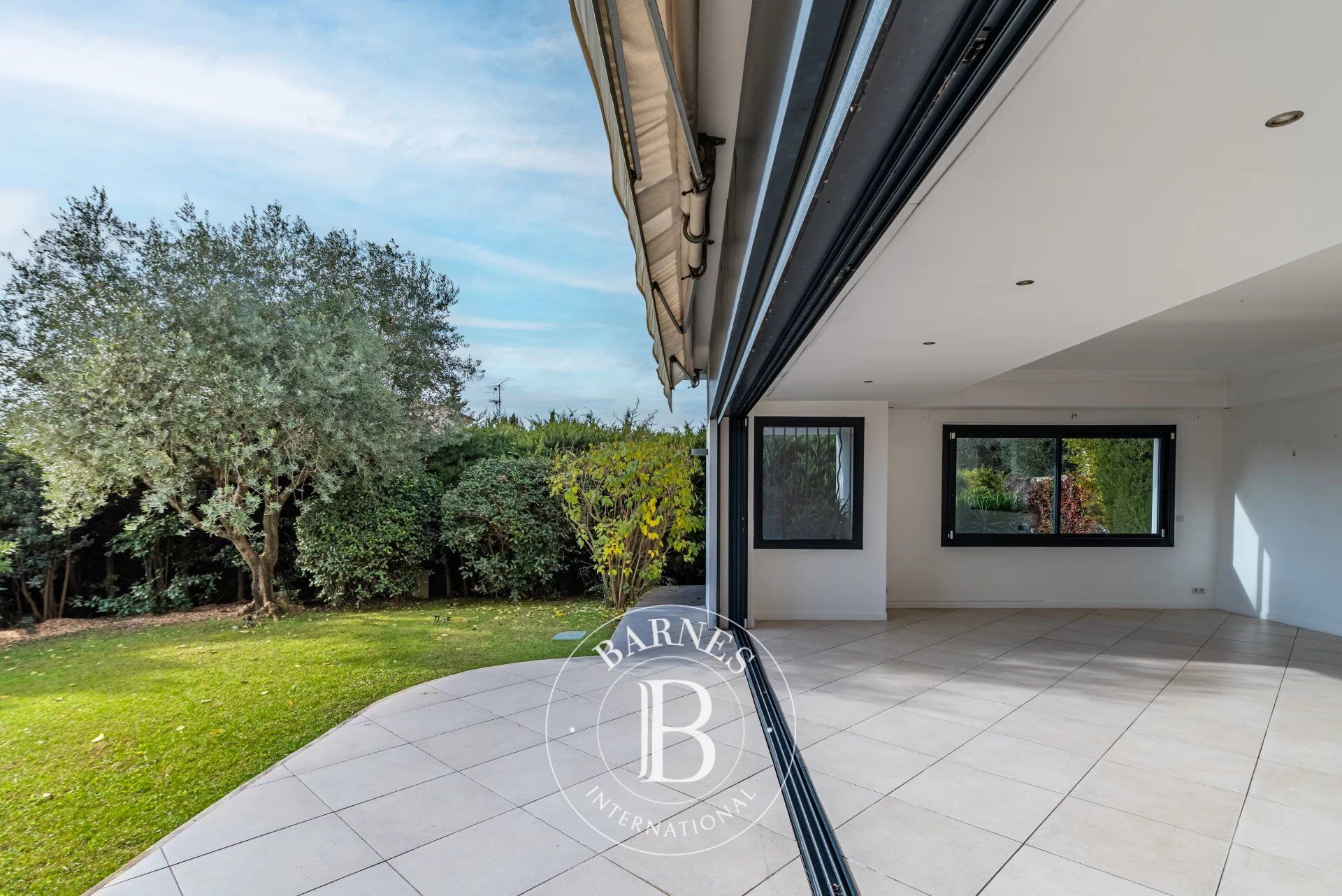 Ev Mougins - picture 18