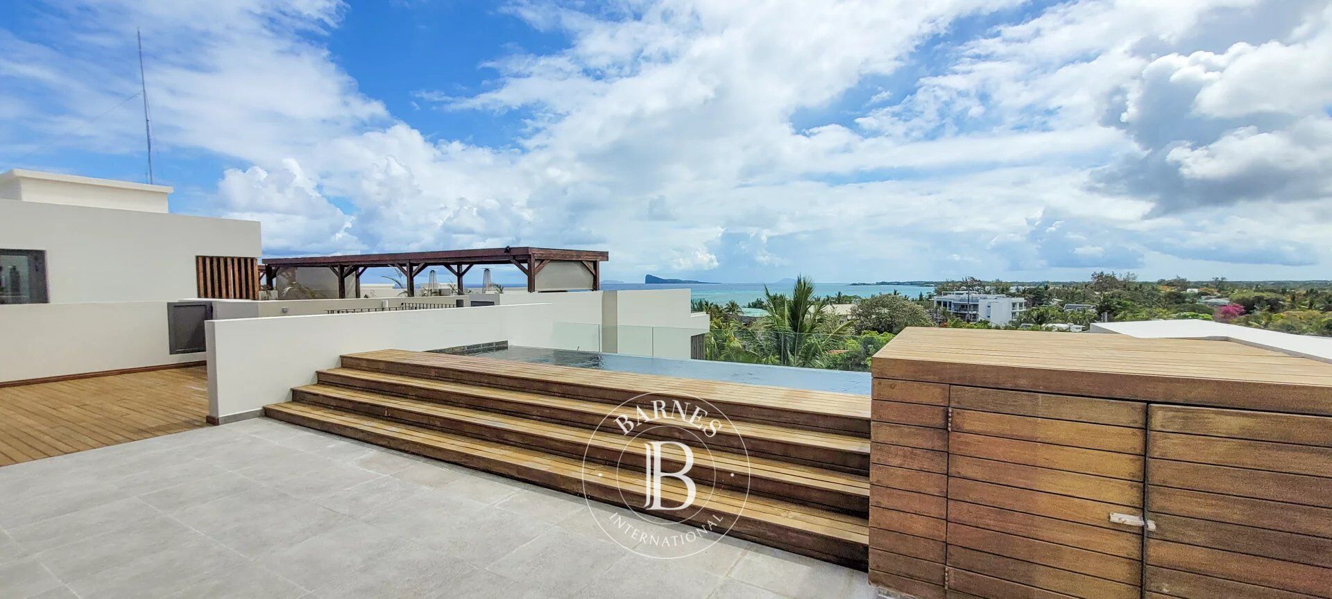 Penthouse Grand Baie - picture 4