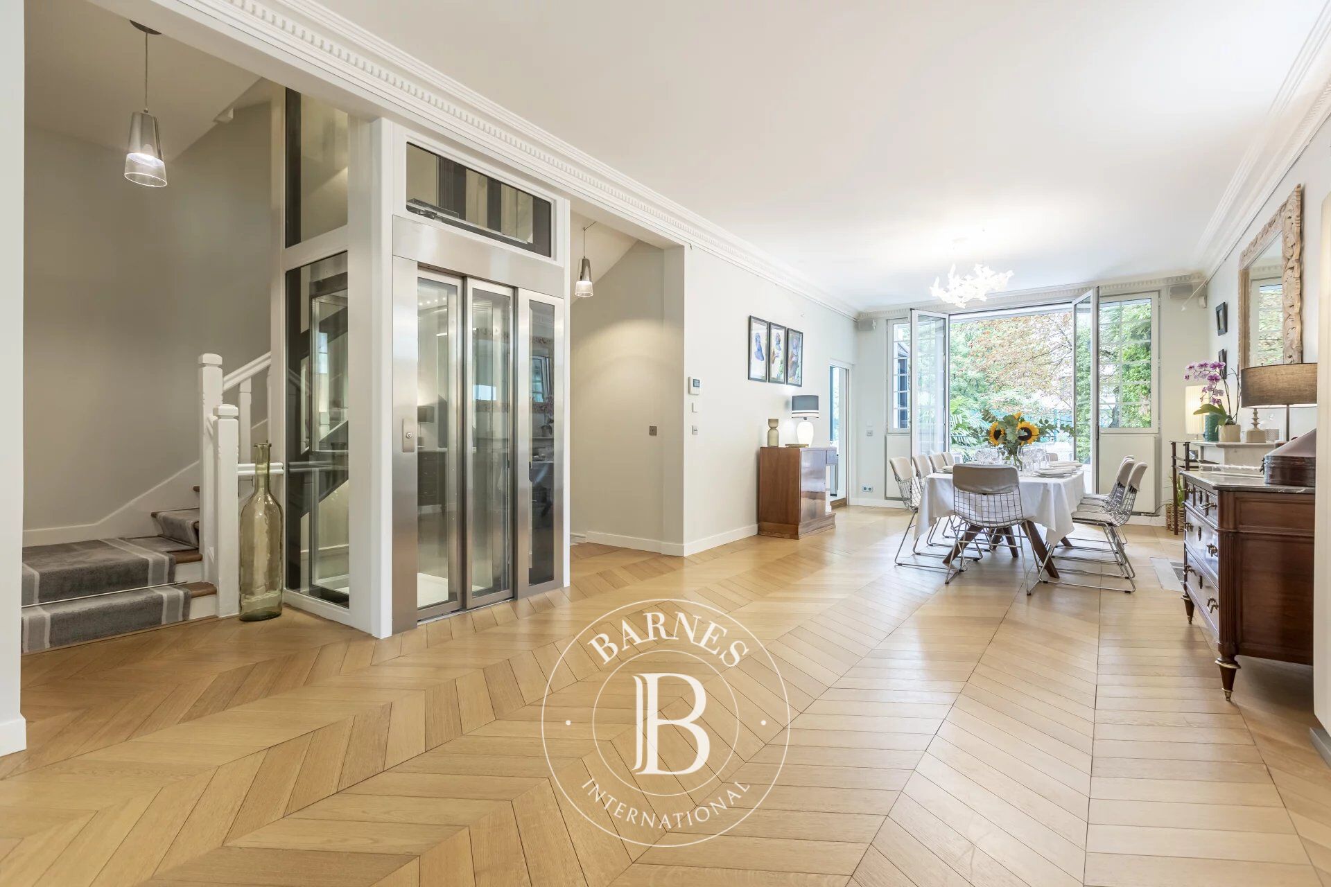 For Rent Mansion | Paris 16ème - picture 6