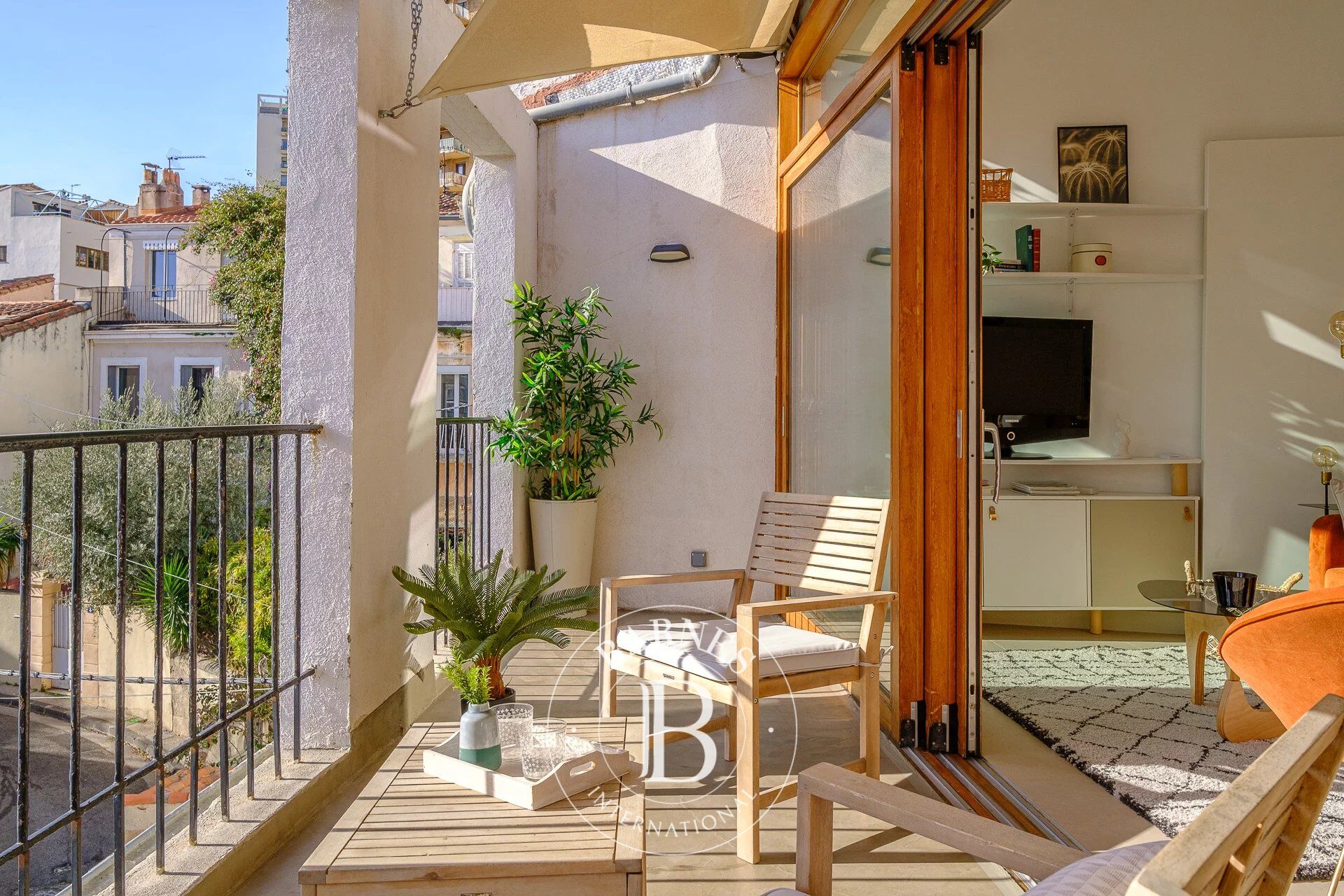 Vente - Maison - Périer Vauban - 13006 Marseille - Calme - Lumineux - picture 2