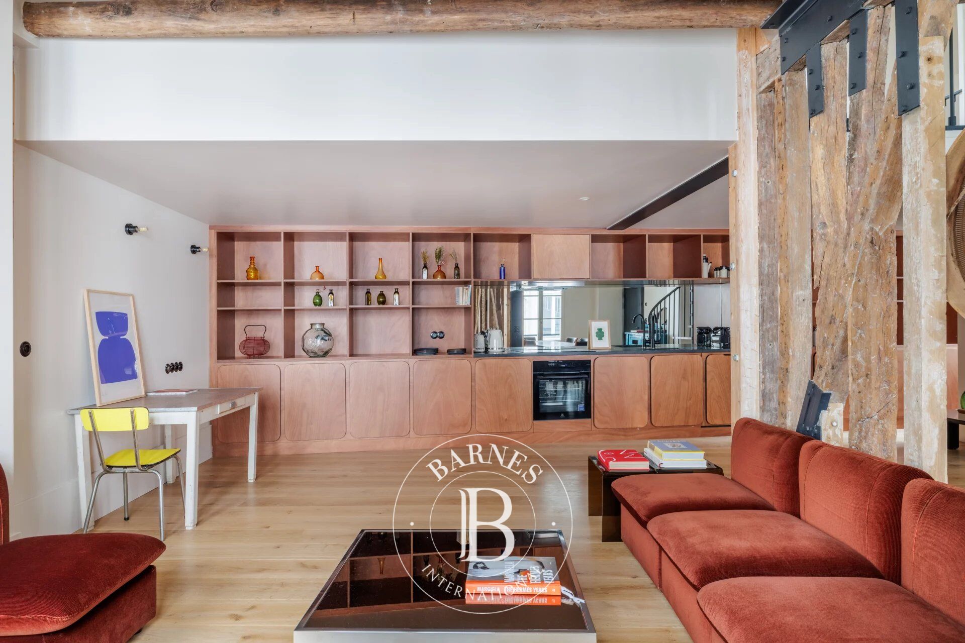 Piso Paris 3ème - picture 1