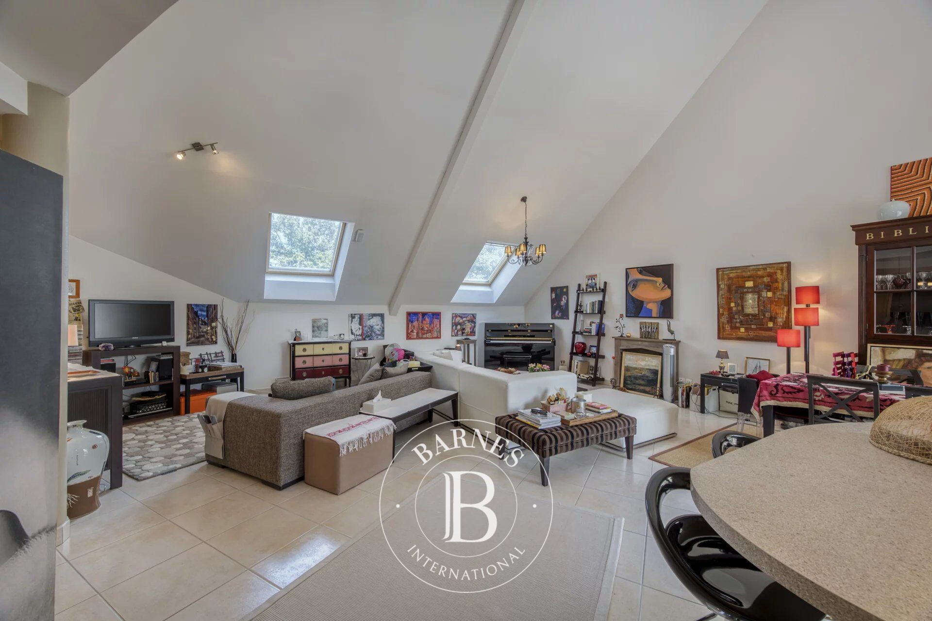 Daire Divonne-les-Bains