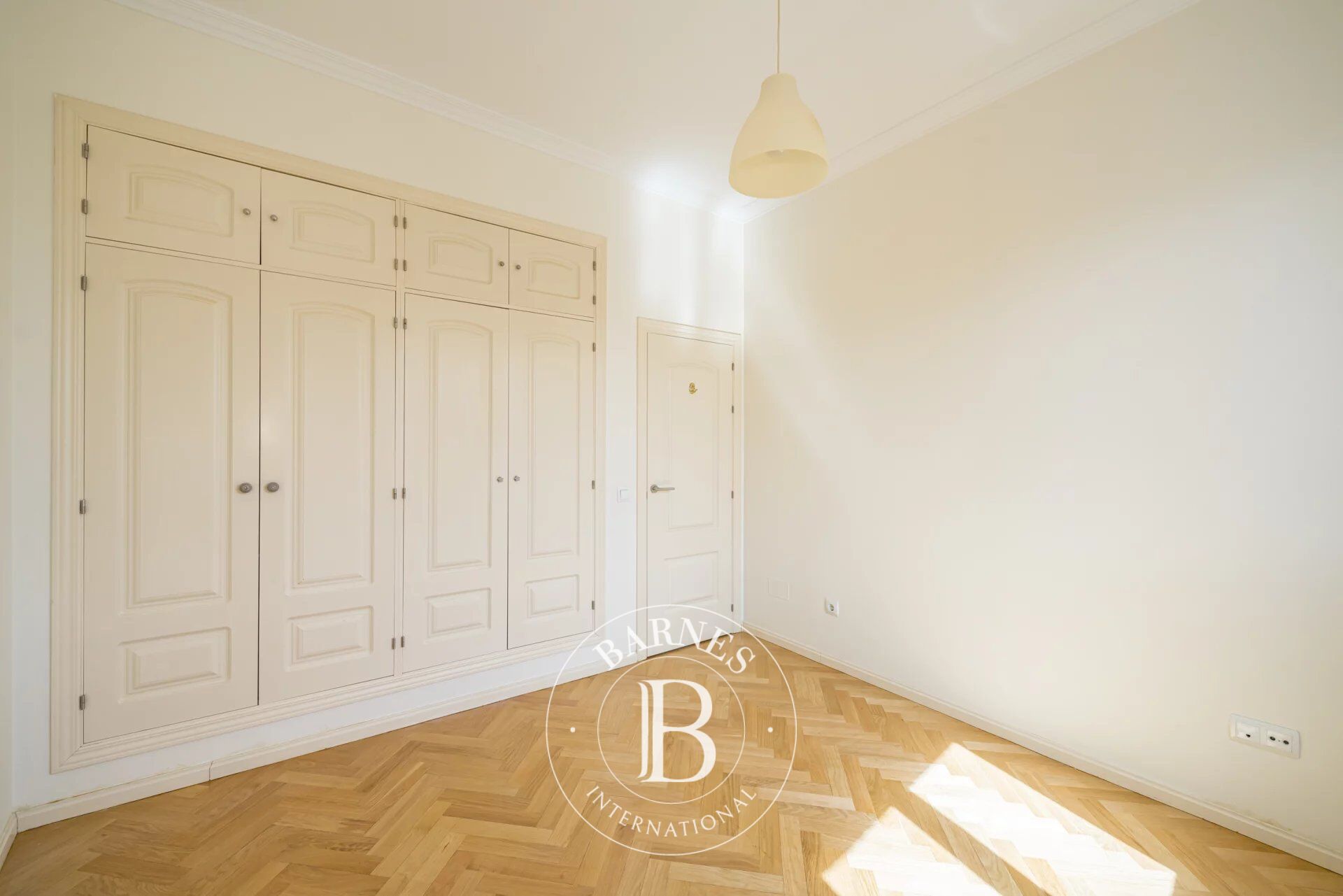 Daire Madrid - picture 30