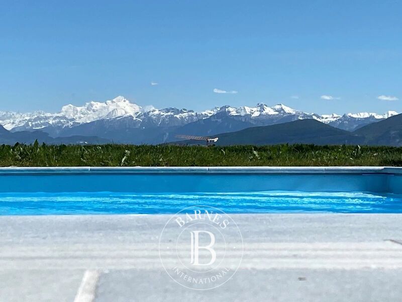 BARNES PAYS DE GEX - PREVESSIN-MOËNS - MONT-BLANC VIEW - ARCHITECT VILLA 6 to 7 ROOMS - FULL BASEMENT