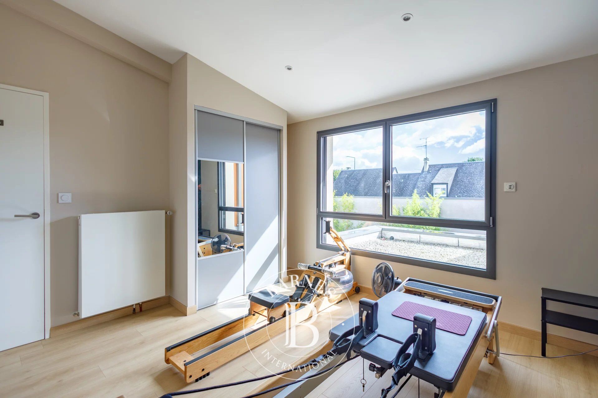 Maison for sale Caen 194m² 6 rooms 850 000€