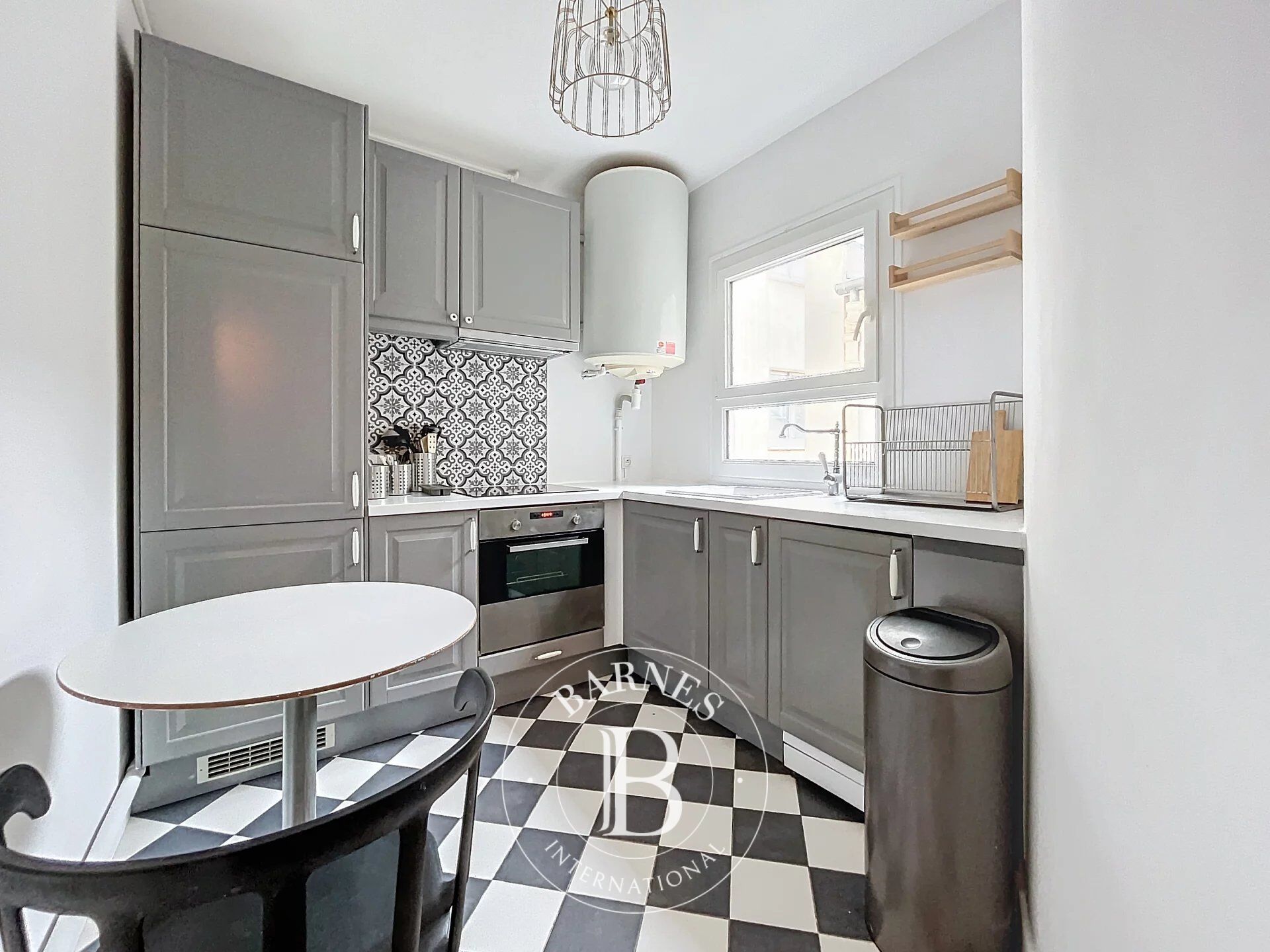 The BARNES rental department is presenting this property: - picture 2