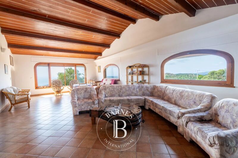 Zu verkaufen, Haus Bonifacio - picture 3