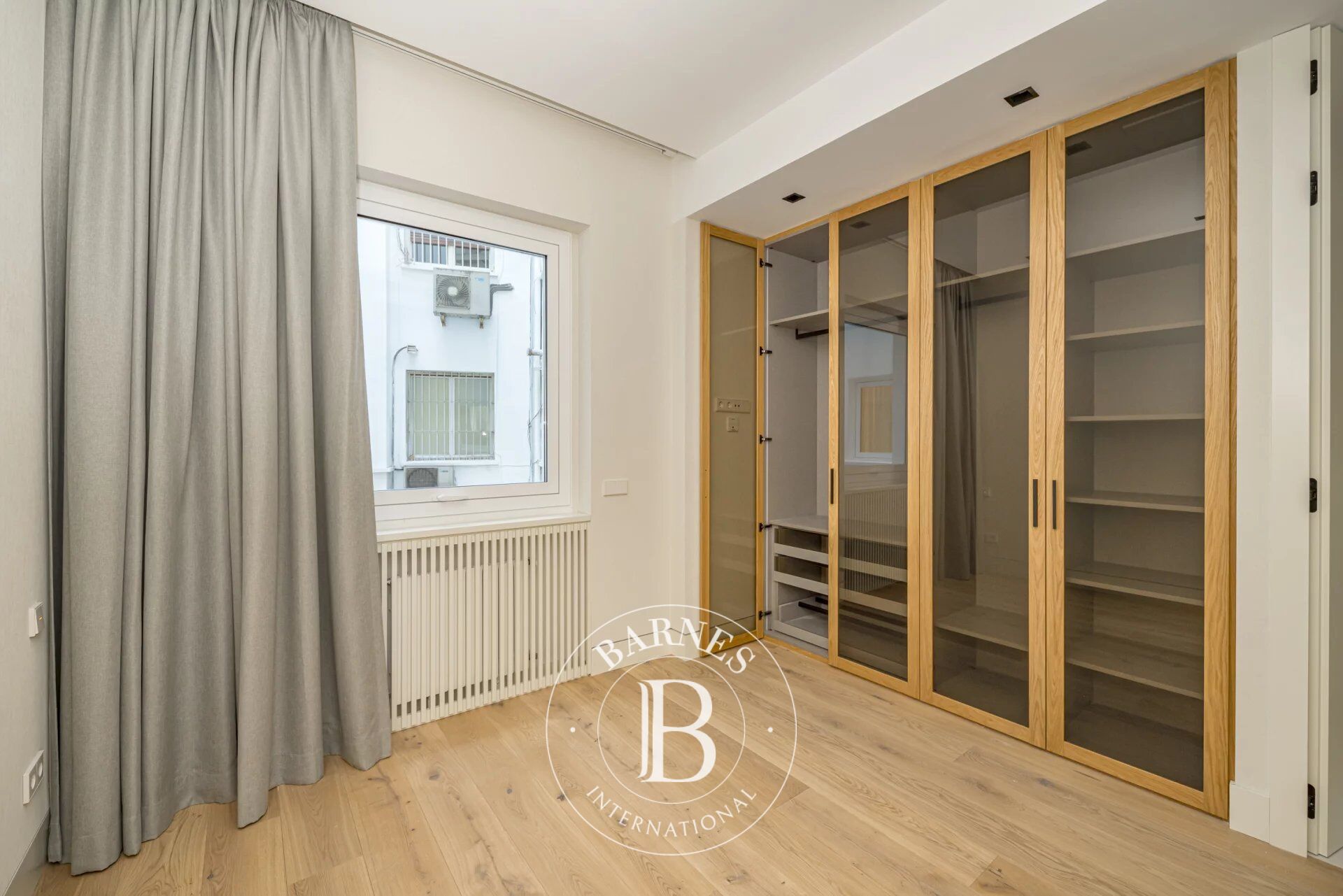 Daire Madrid - picture 18