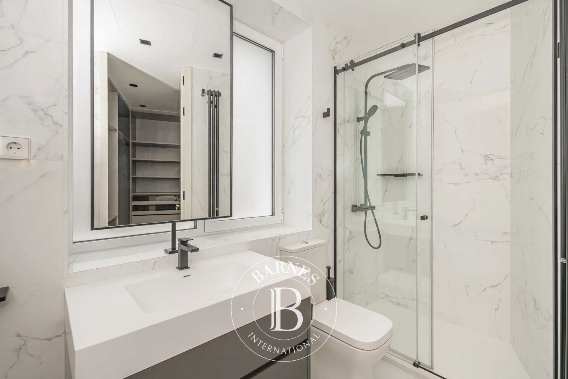 Daire Madrid - picture 15