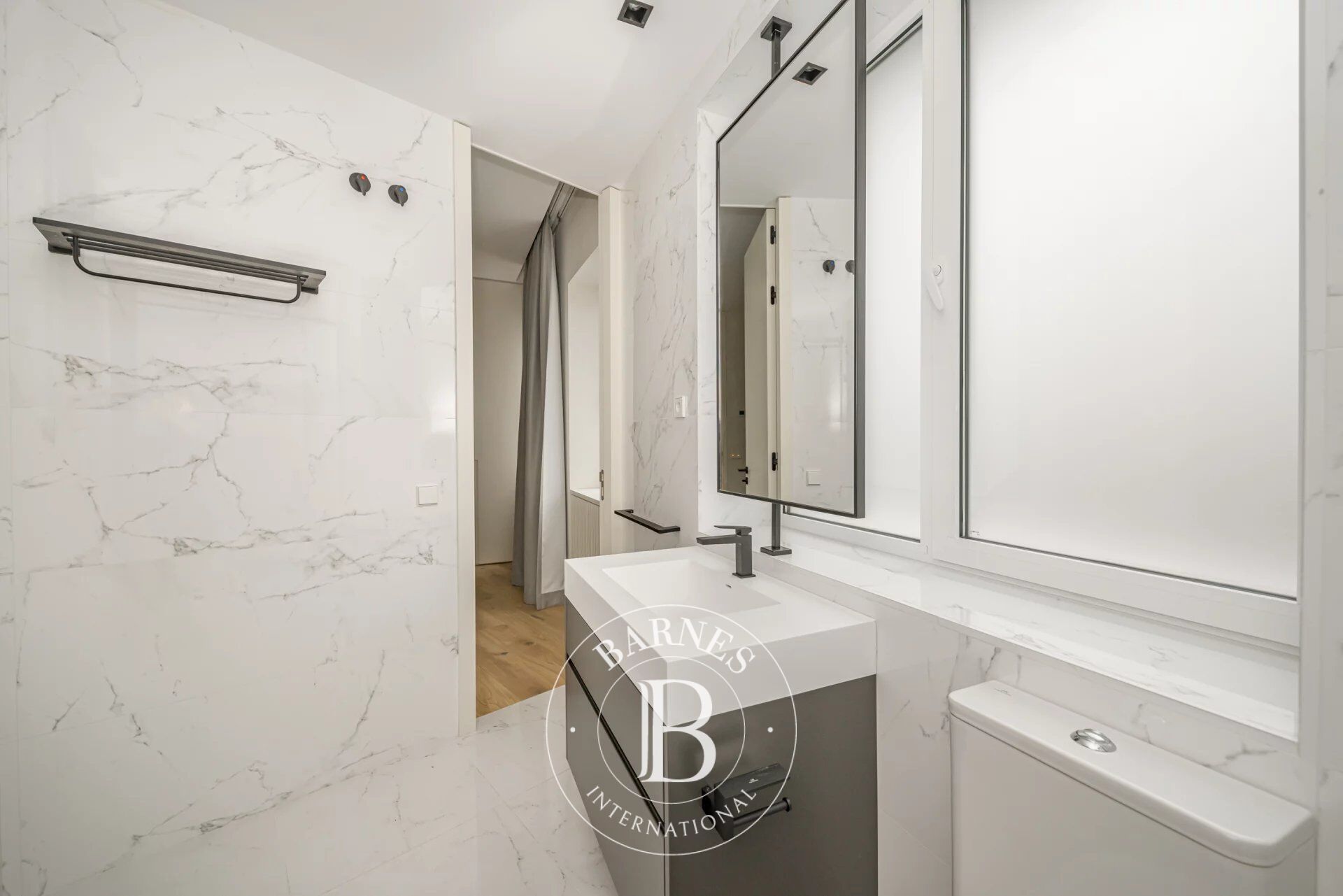 Daire Madrid - picture 16