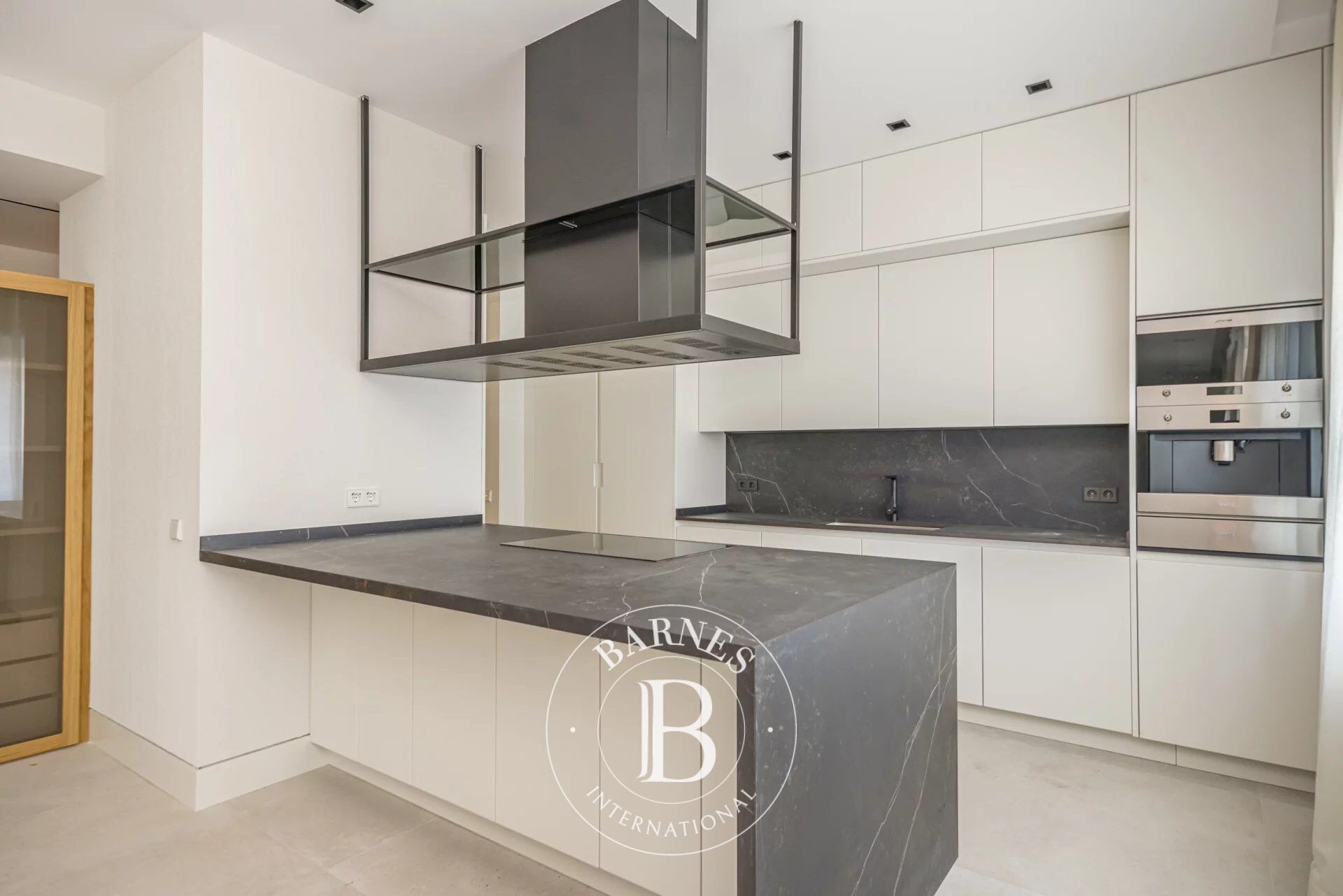 Daire Madrid - picture 8