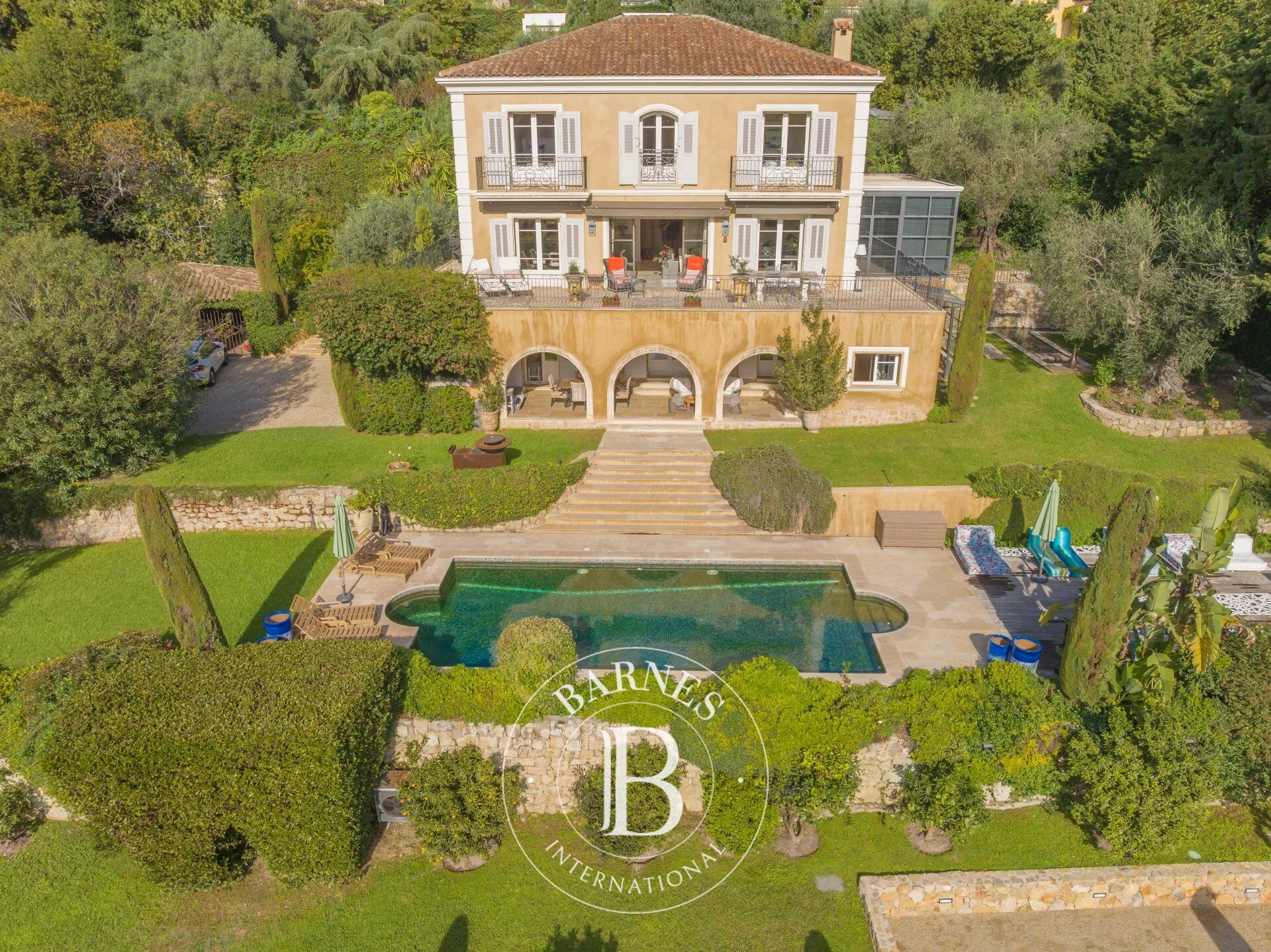 Villa Cannes - picture 25