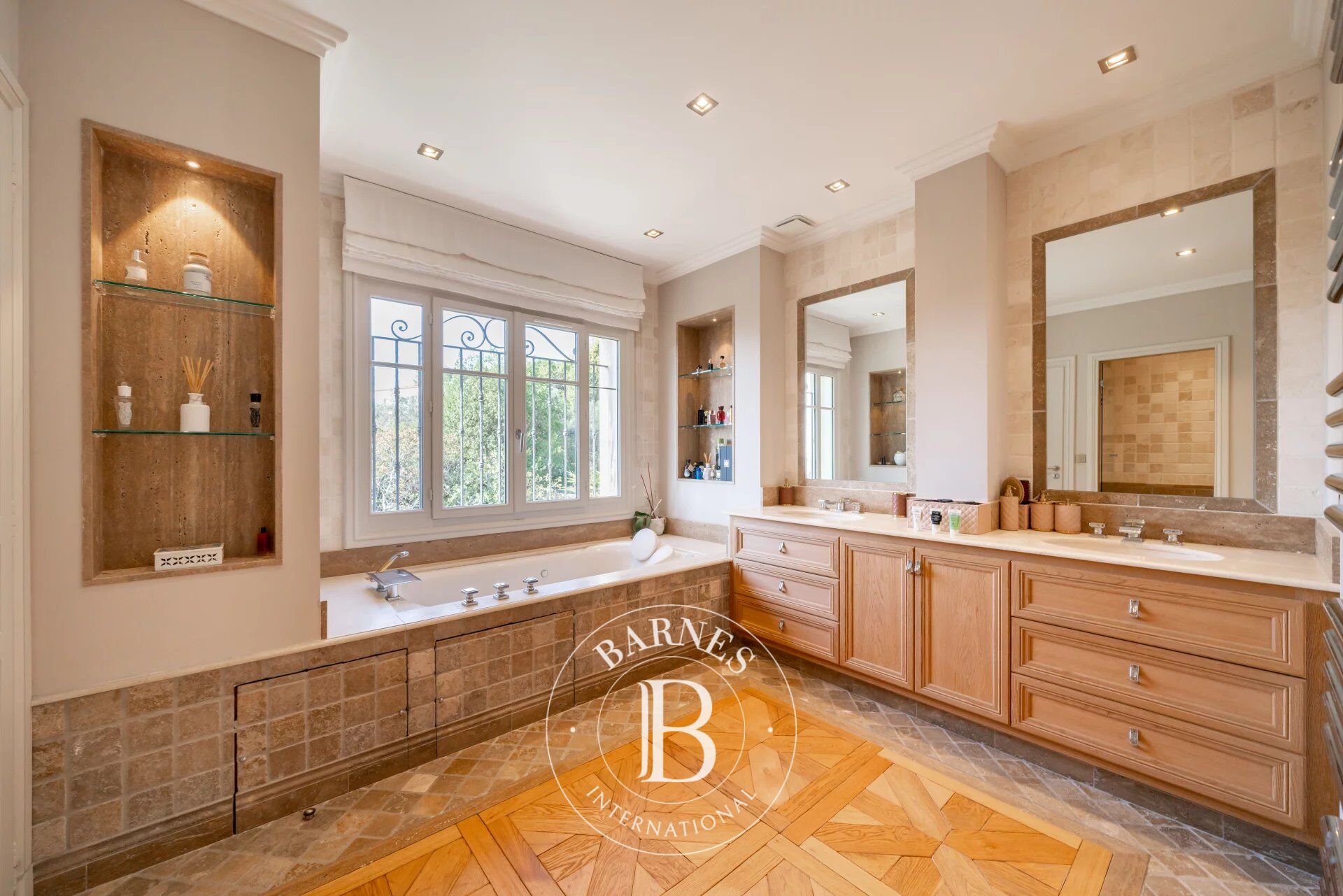 Villa Cannes - picture 24