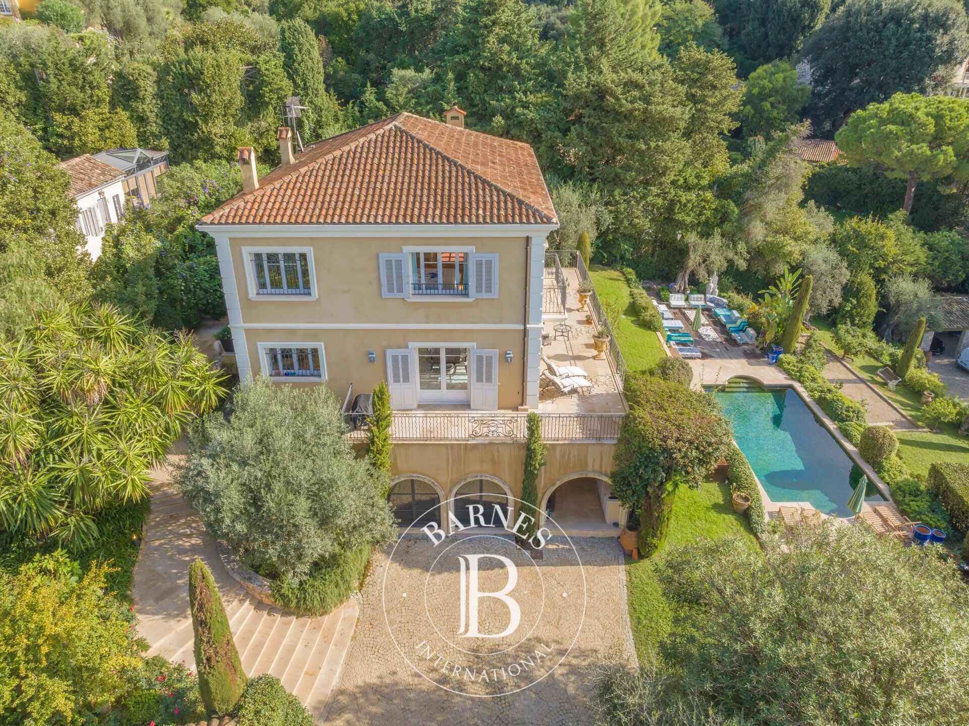 Villa Cannes - picture 17