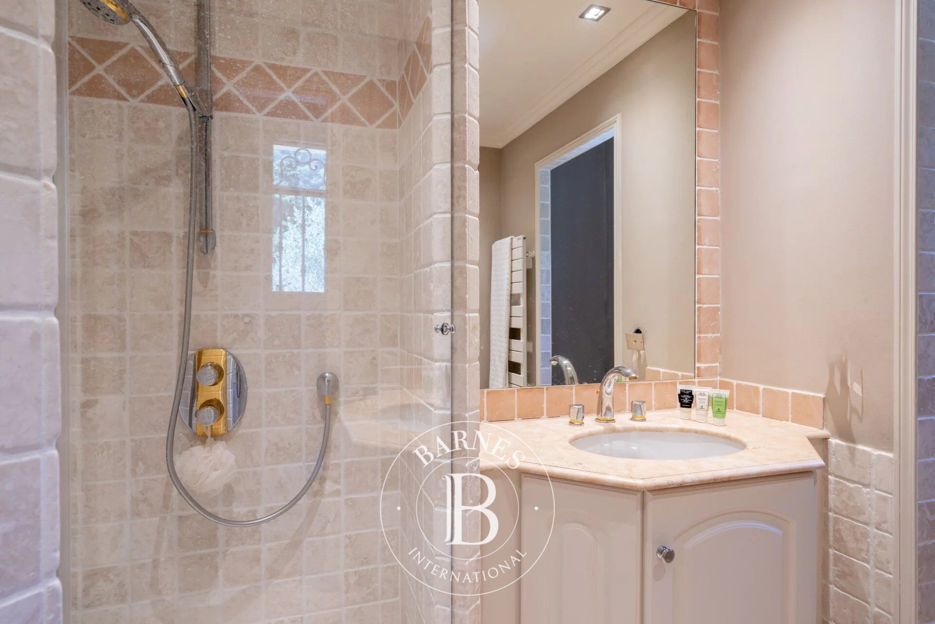 Villa Cannes - picture 27