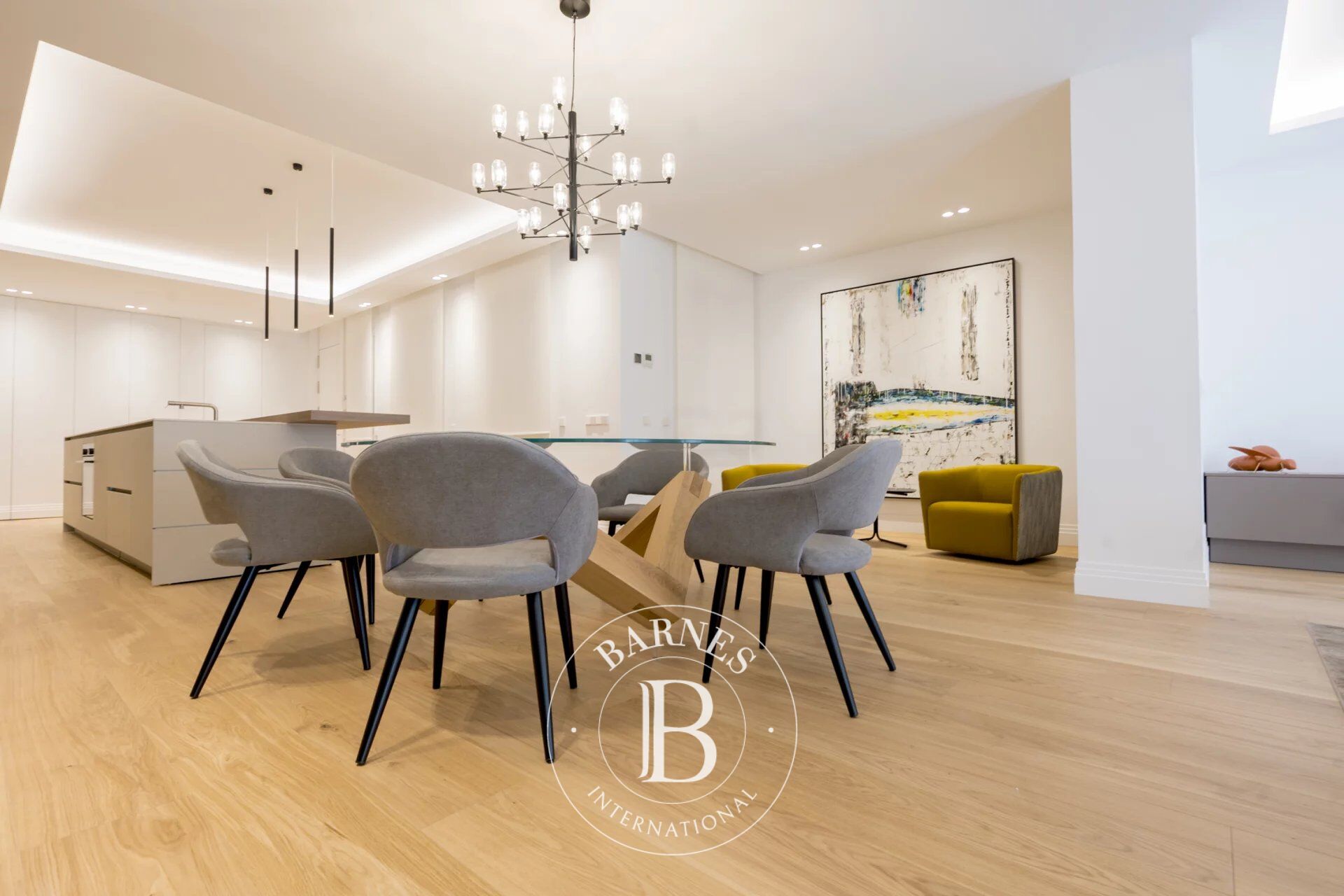 Daire Madrid - picture 11