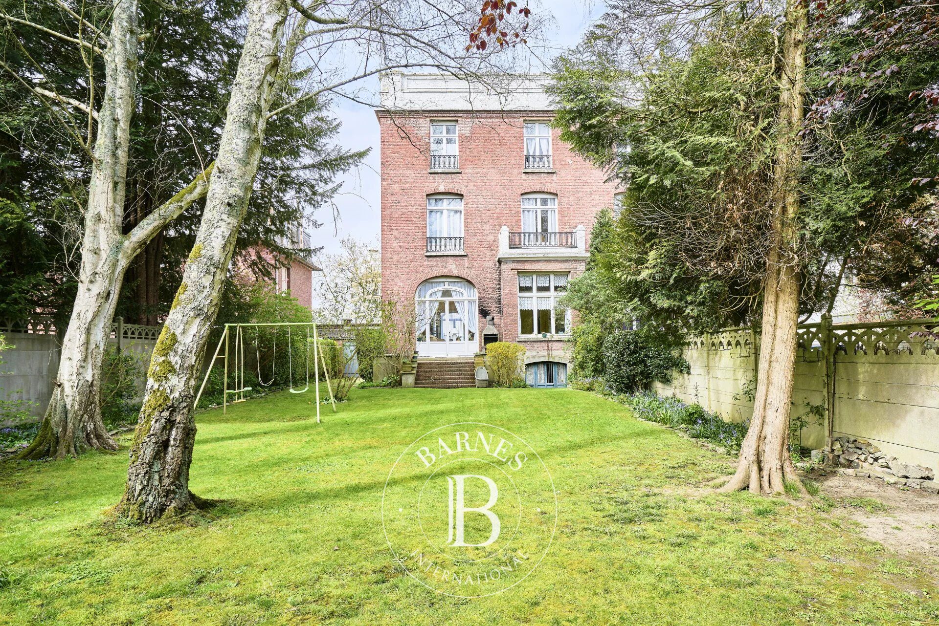 Casa Tourcoing - picture 1